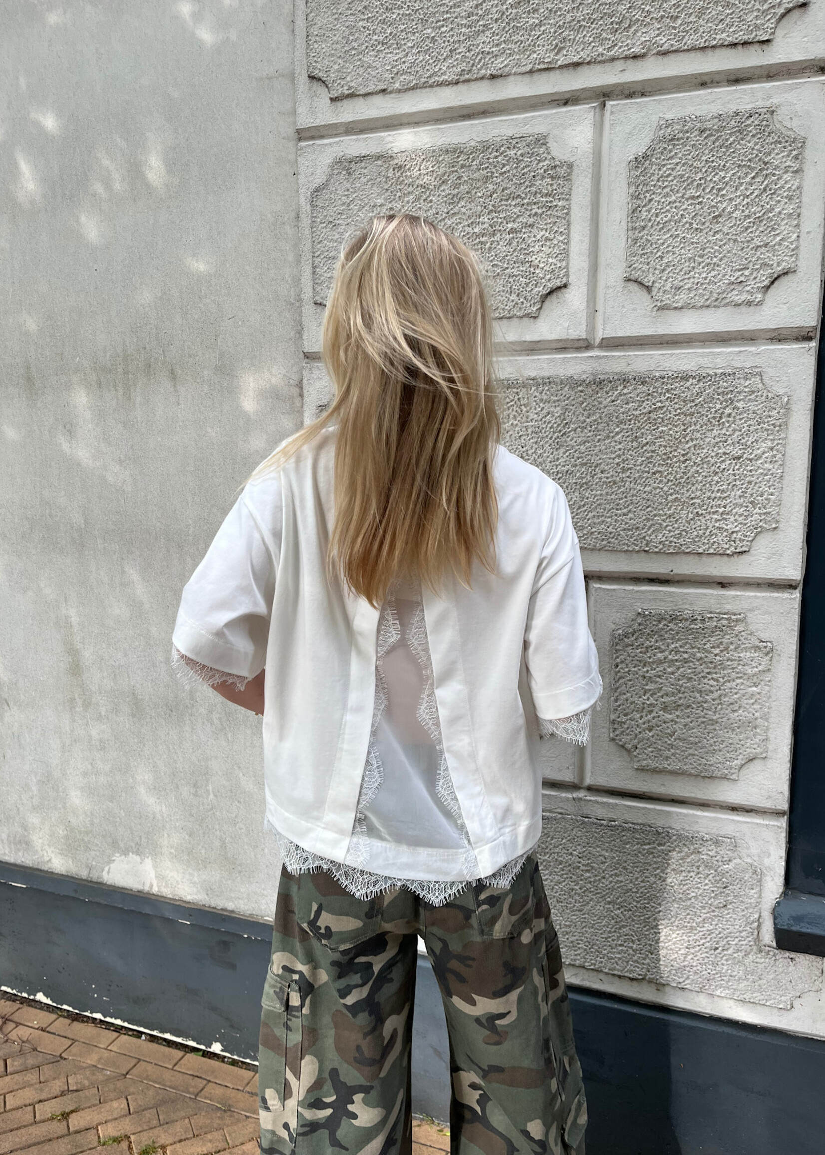 Flo Boutique Lace T-shirt Keet White