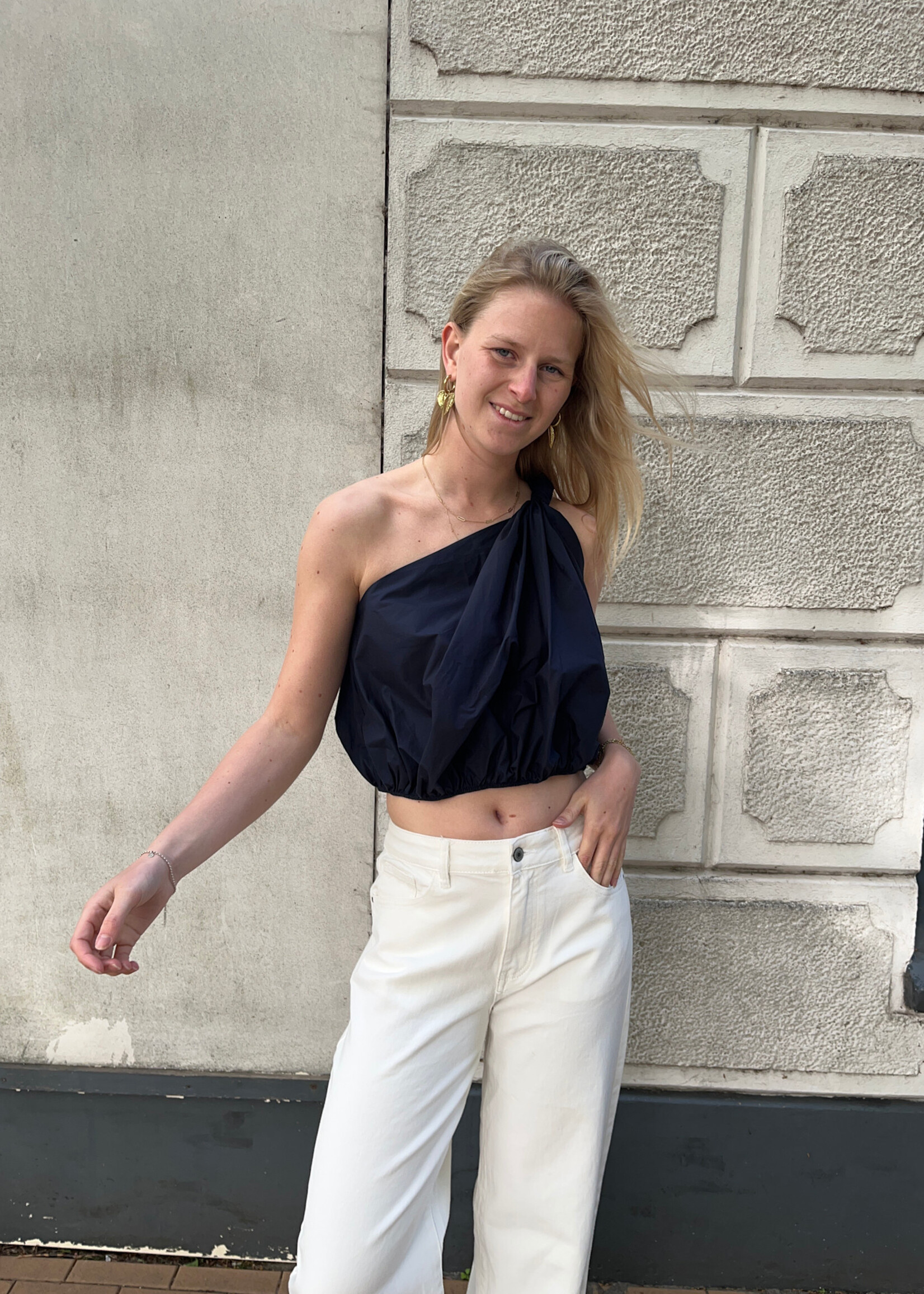 Flo Boutique One shoulder top Yfke Navy