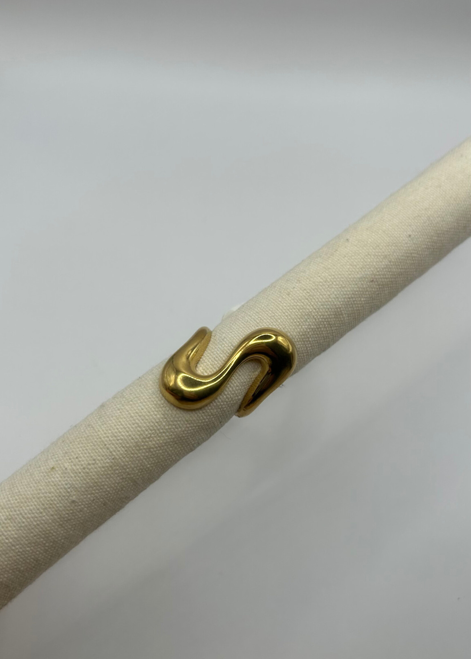 Flo Boutique Ring Aesthetic