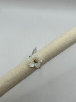 Flo Boutique Ring White Flower