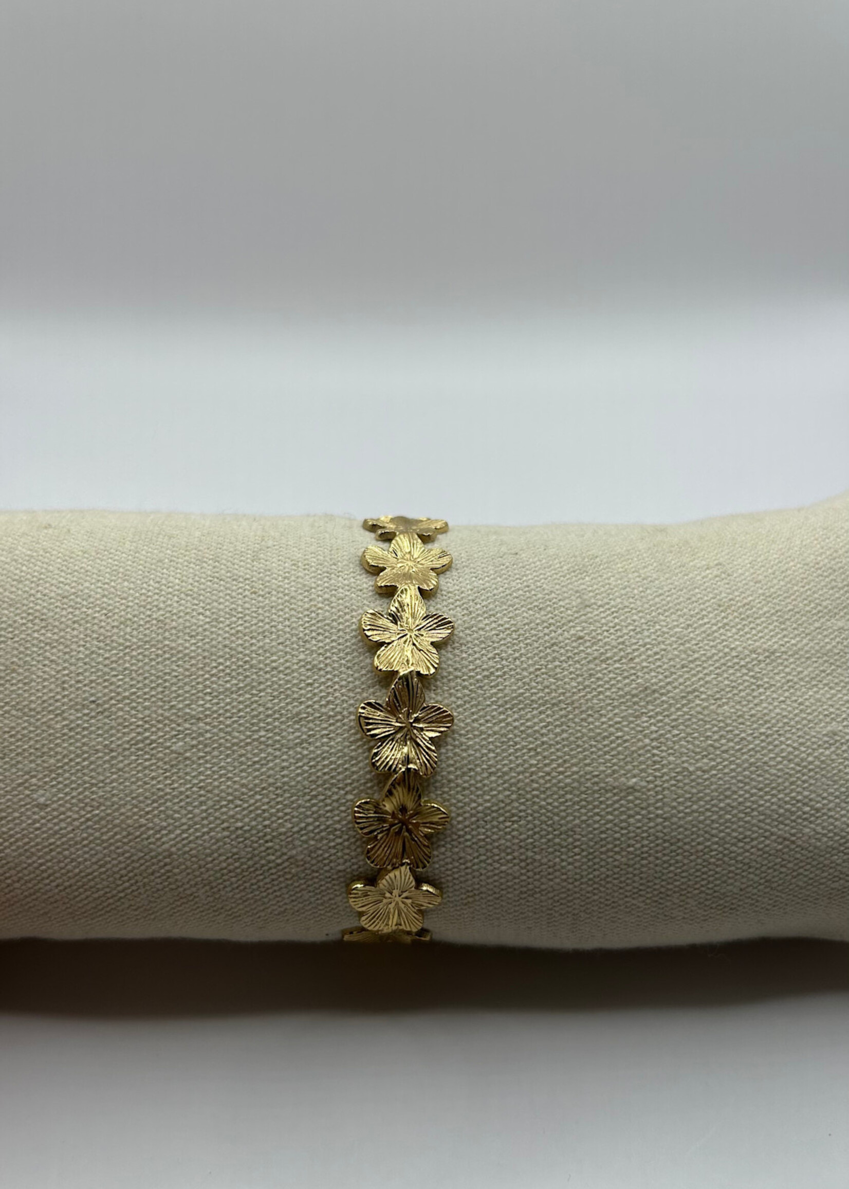 Flo Boutique Flower Bangle