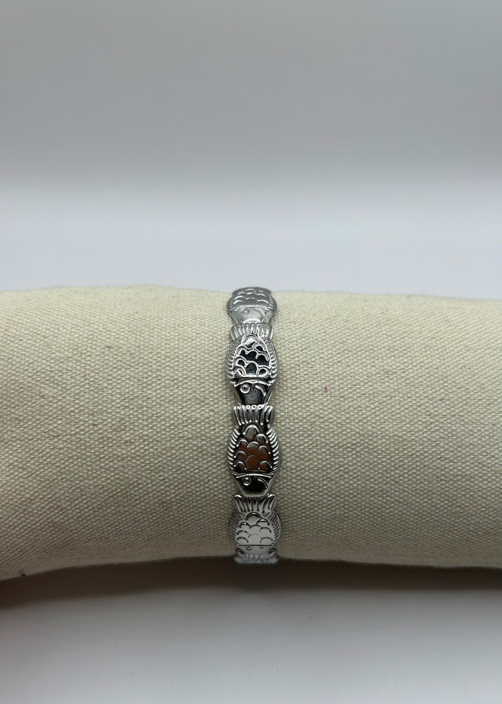 Flo Boutique Fishy Bangle