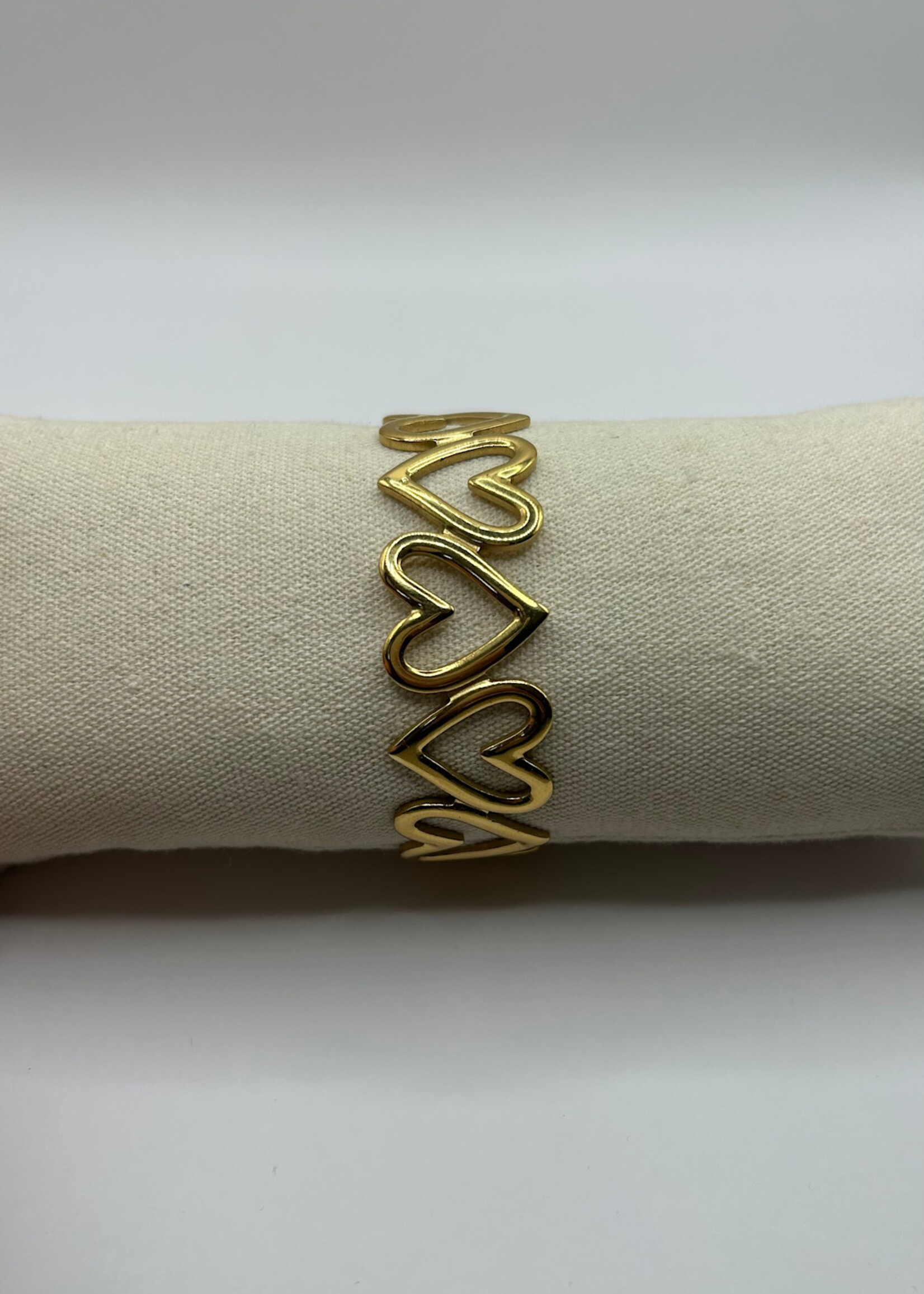 Flo Boutique Big Heart Bangle goud