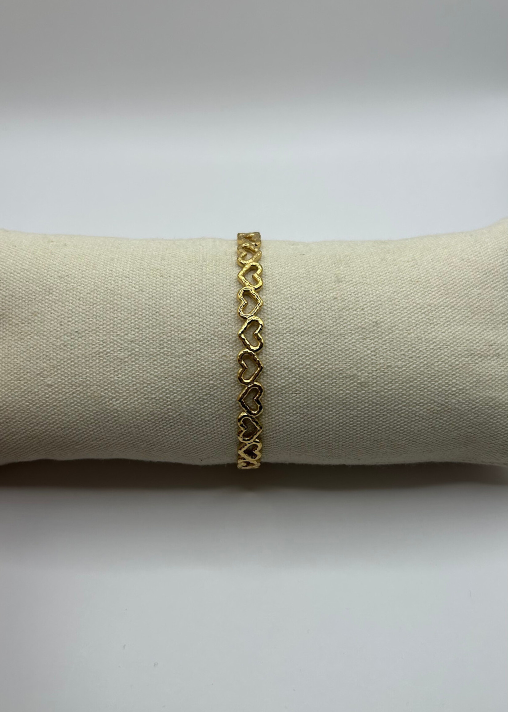 Flo Boutique Bangle Hearts In A Row