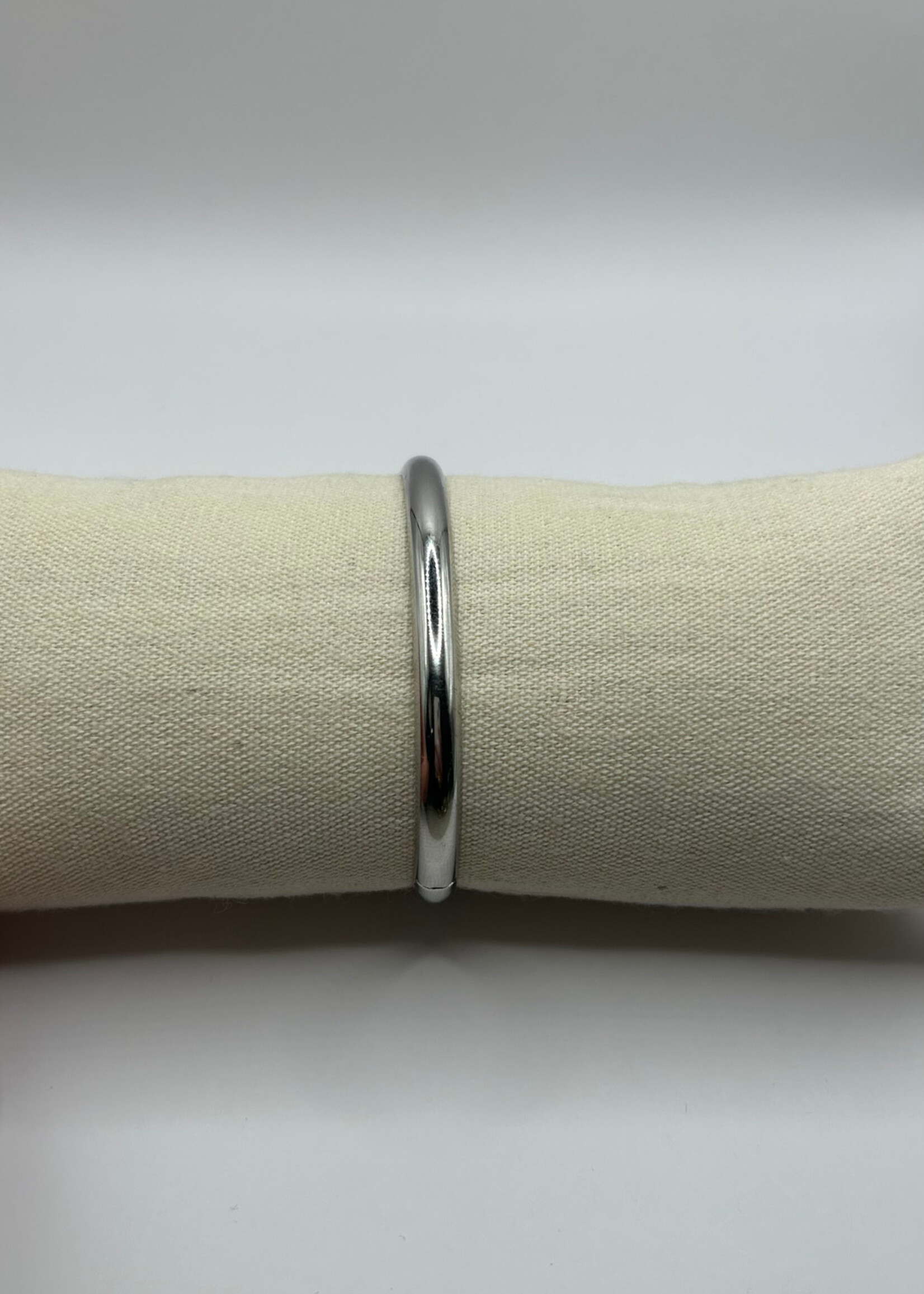 Flo Boutique Basic Bangle
