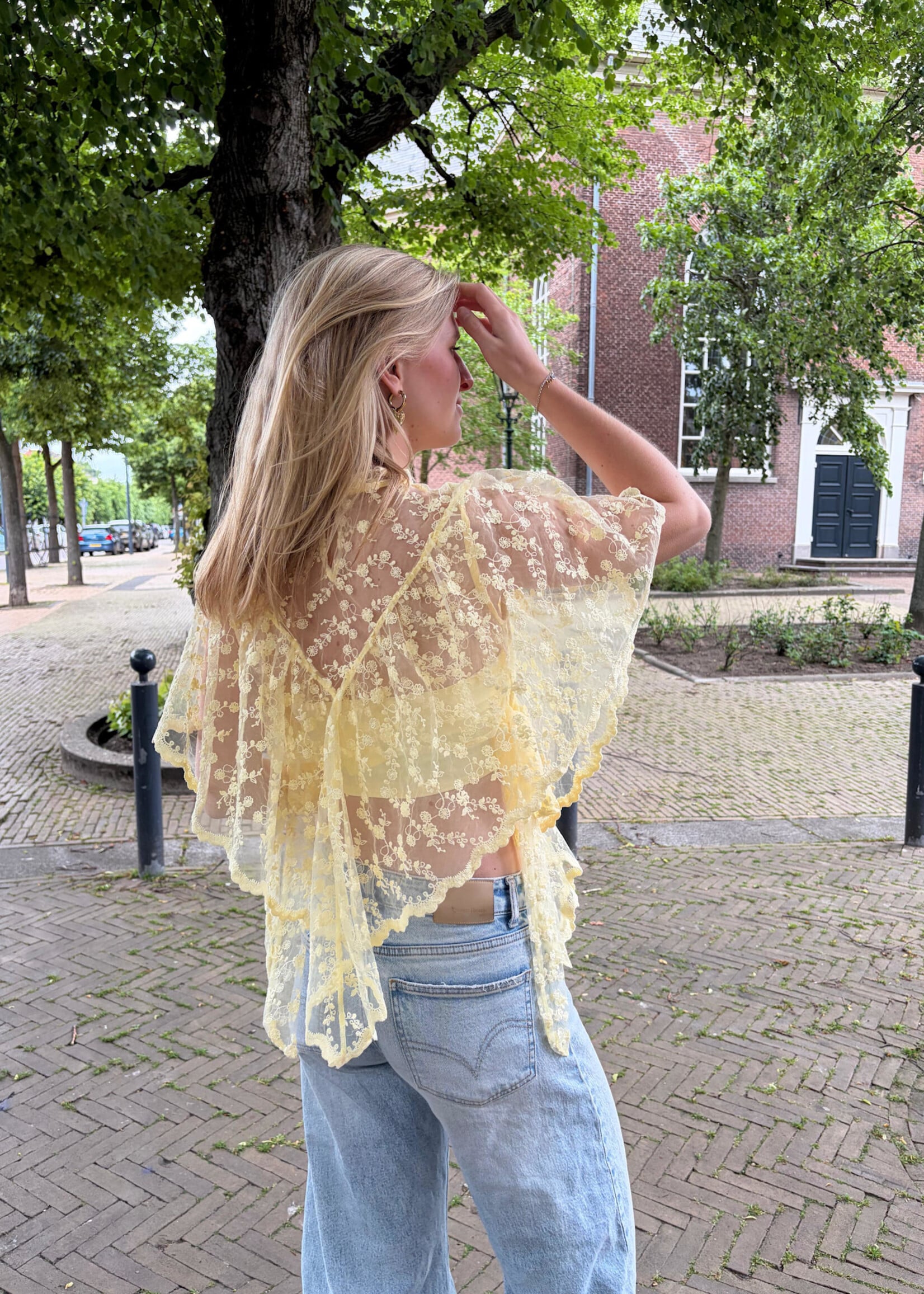 Flo Boutique Top Maan Yellow