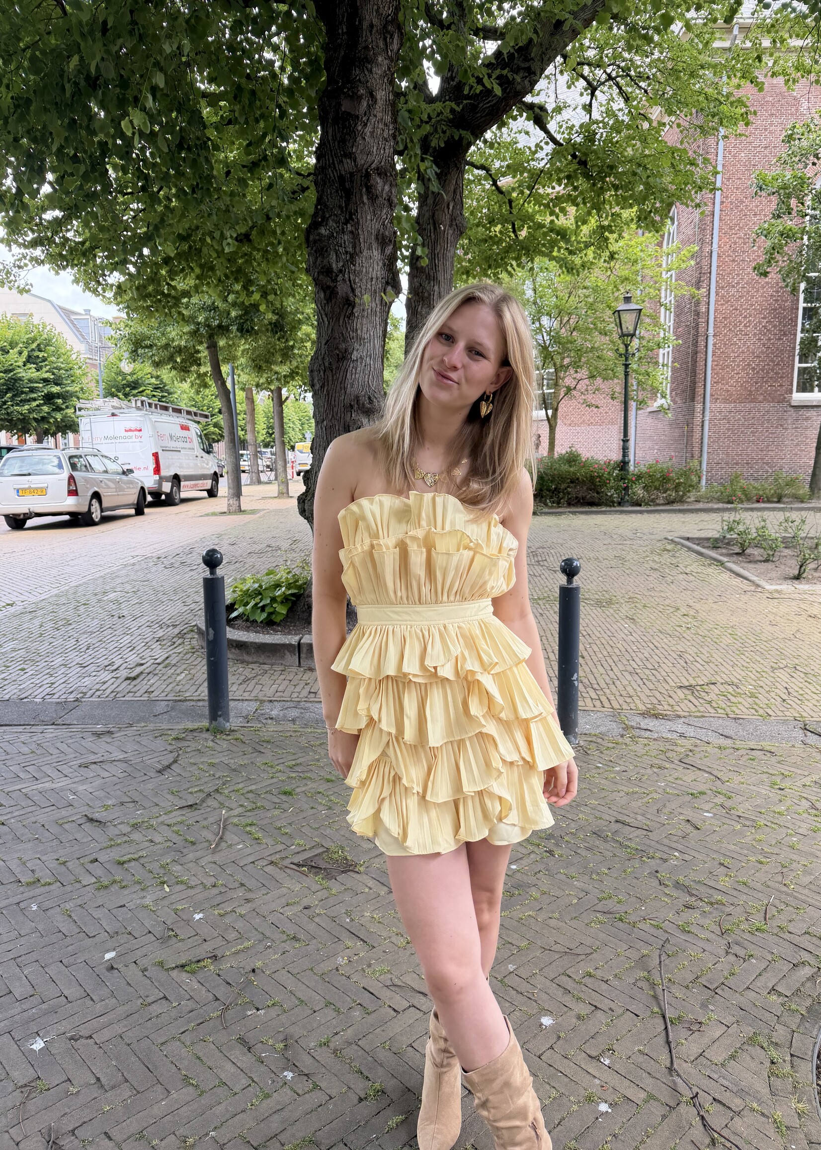Flo Boutique Jurkje Kelly Yellow