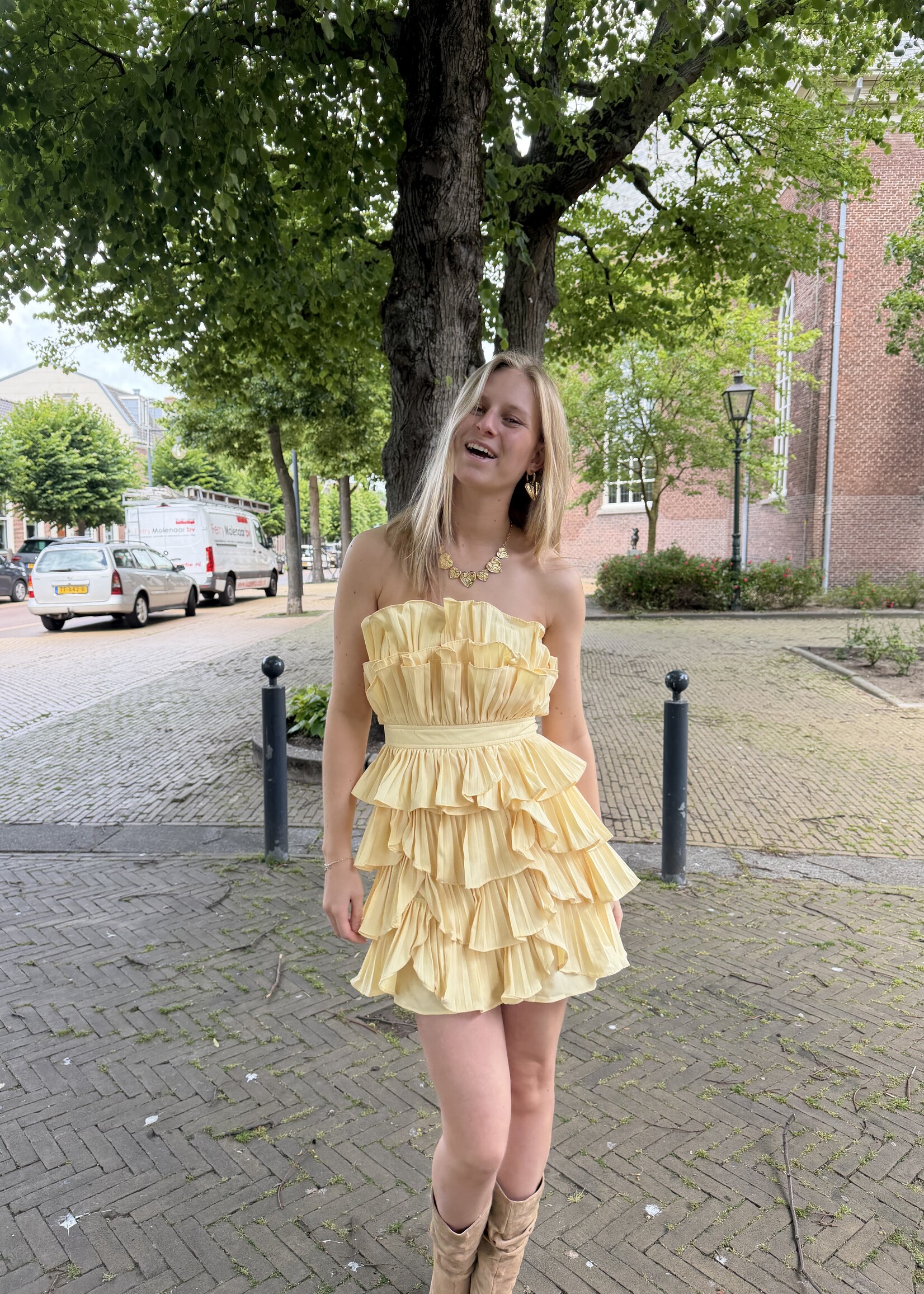 Flo Boutique Jurkje Kelly Yellow