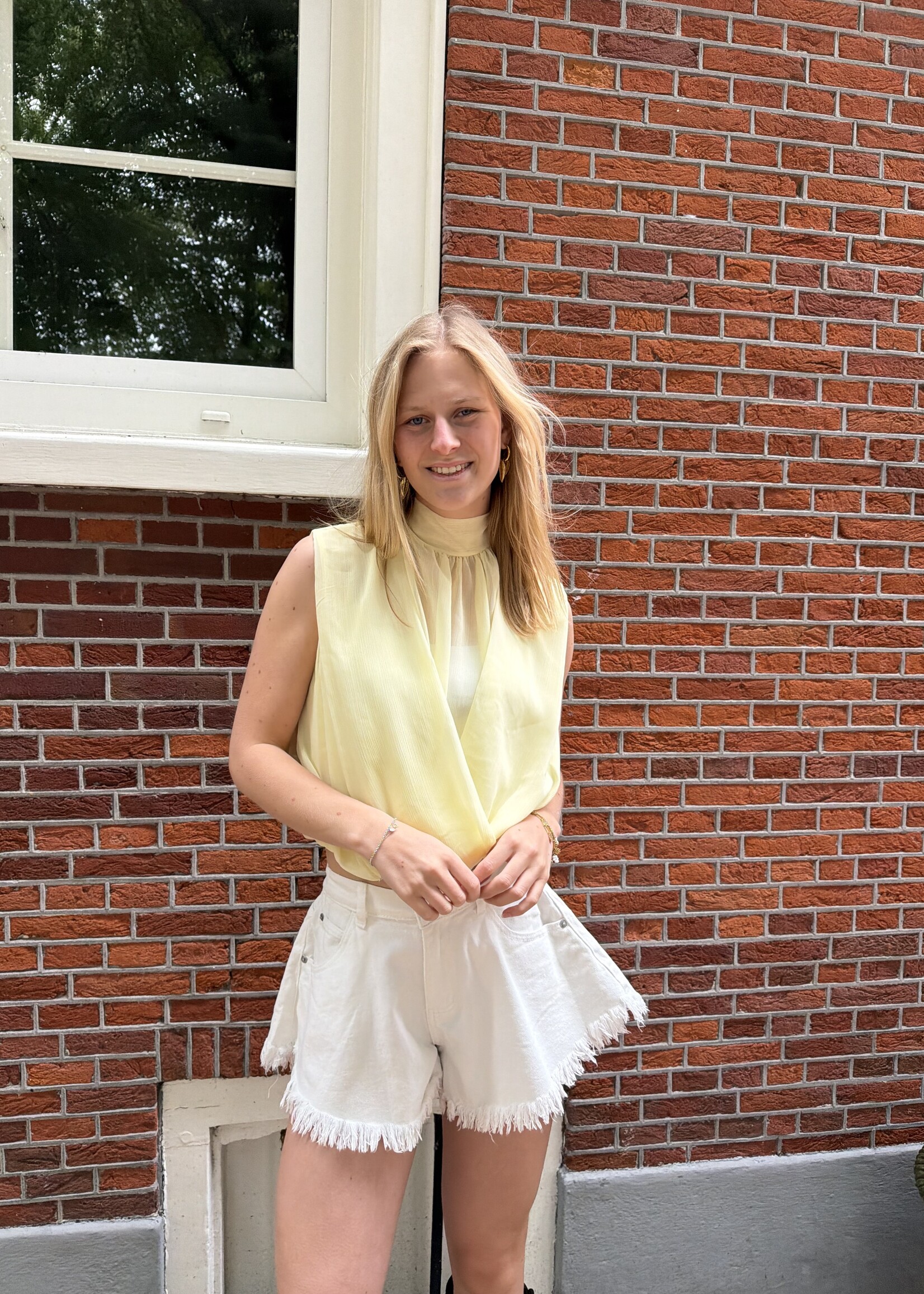 Flo Boutique Top June Yellow