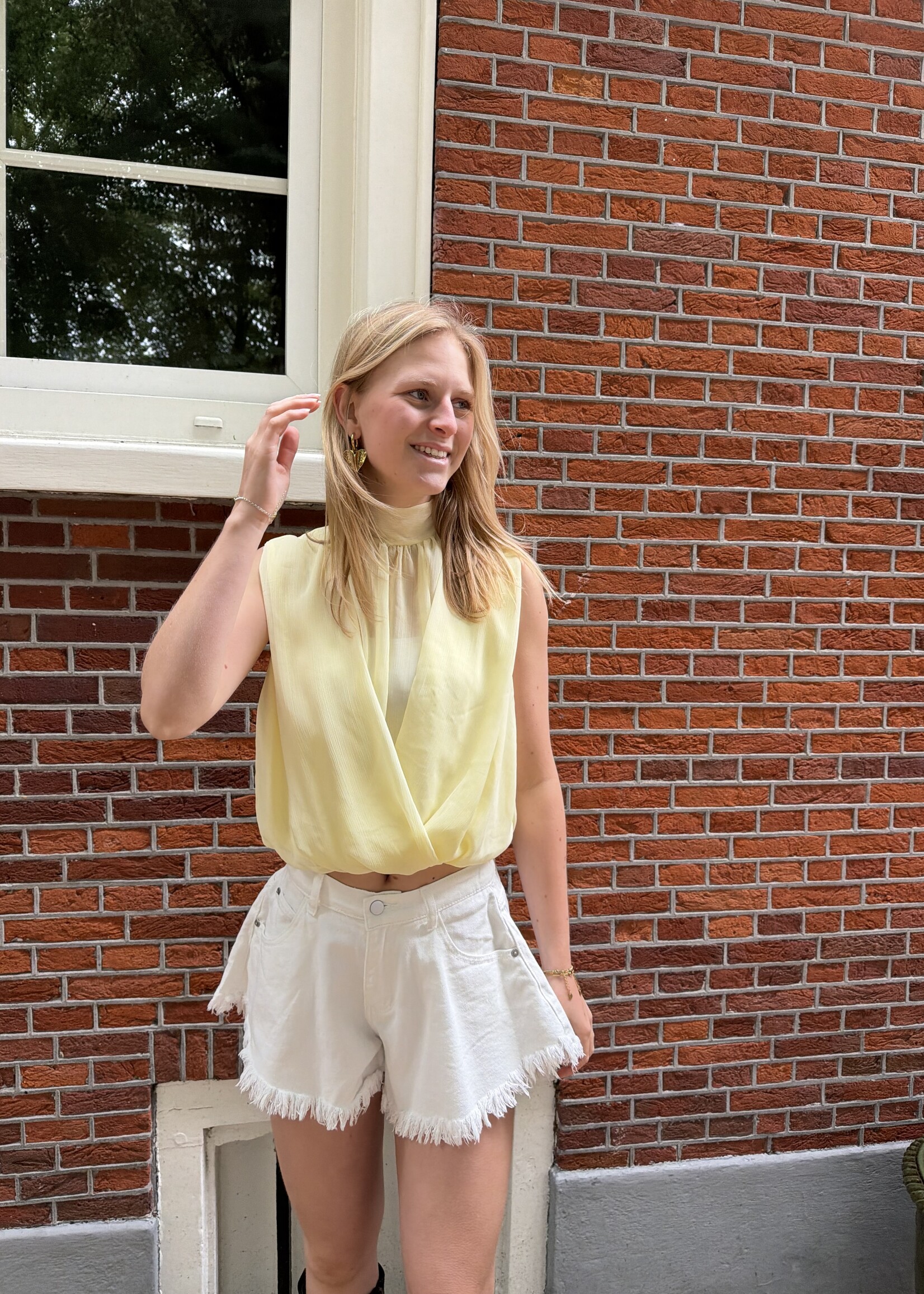 Flo Boutique Top June Yellow