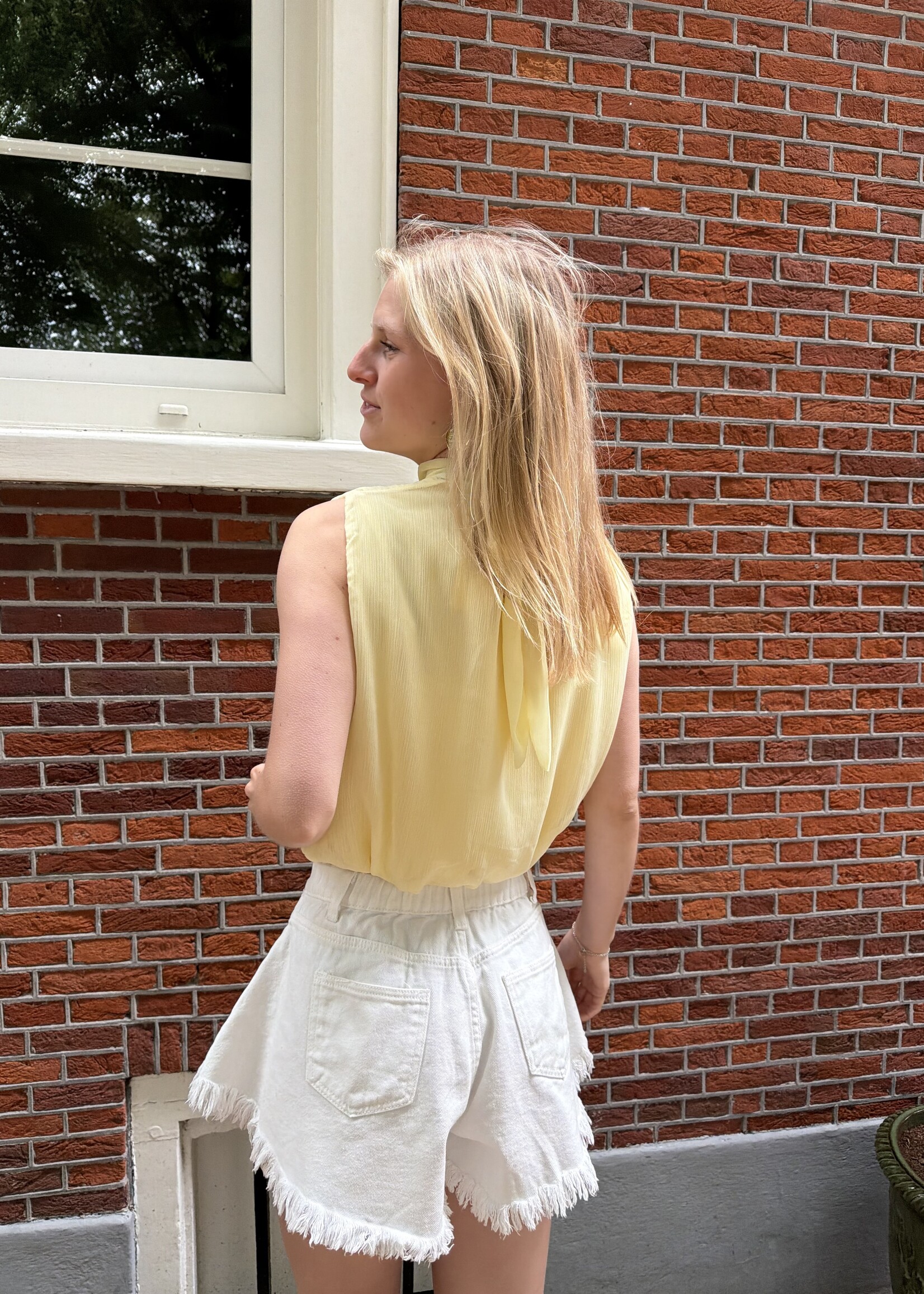 Flo Boutique Top June Yellow