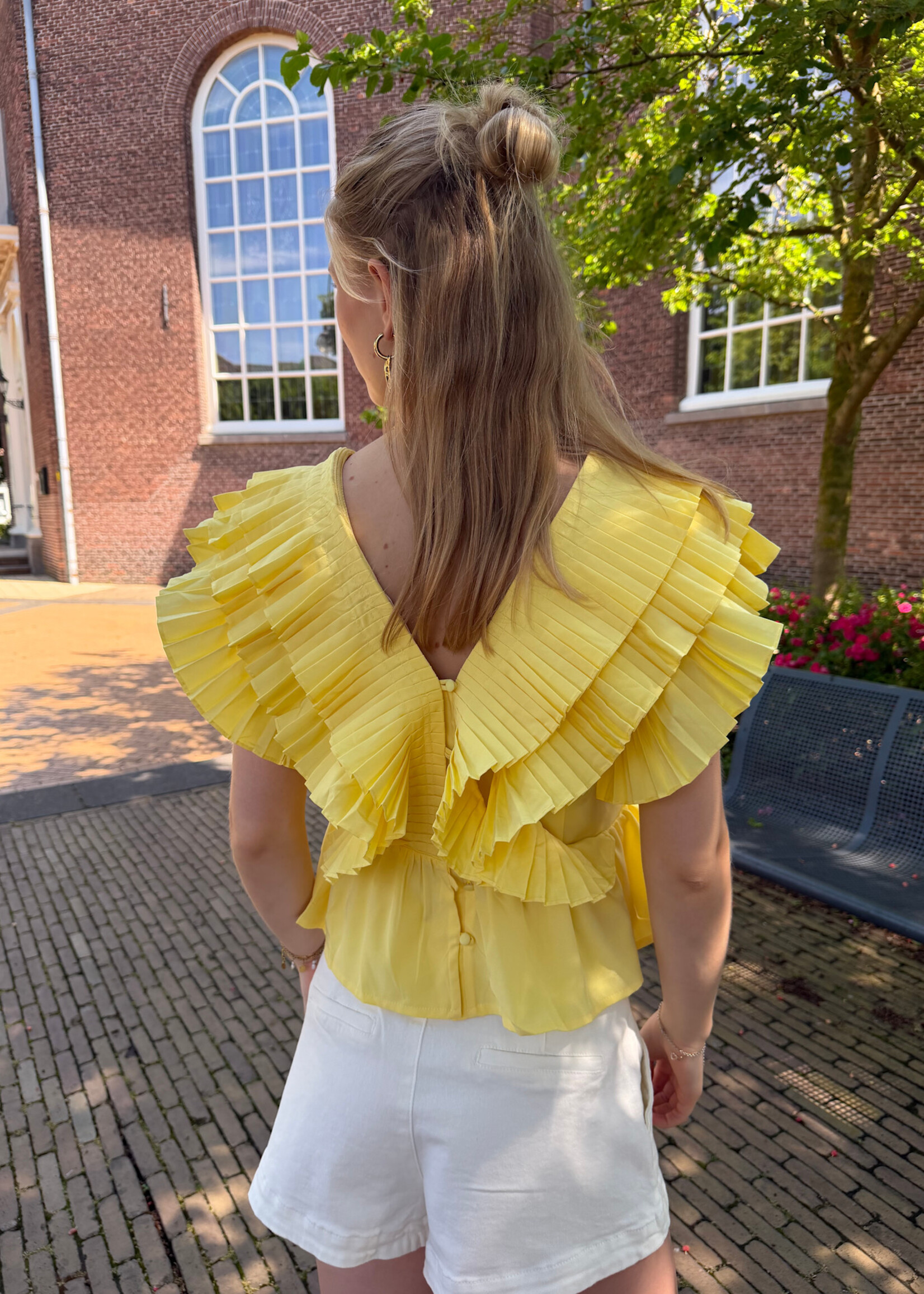 Flo Boutique Top Yara Yellow