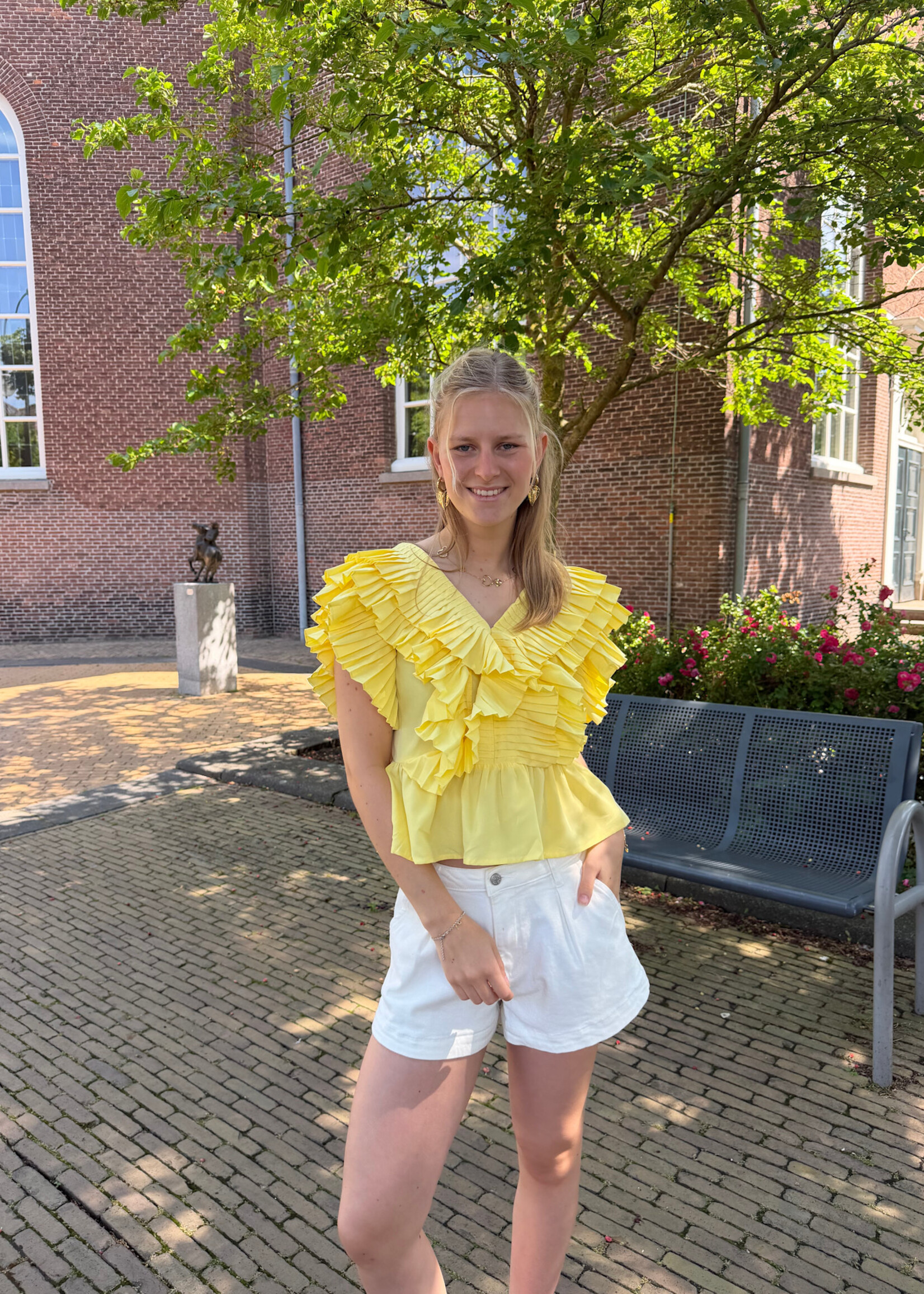Flo Boutique Top Yara Yellow
