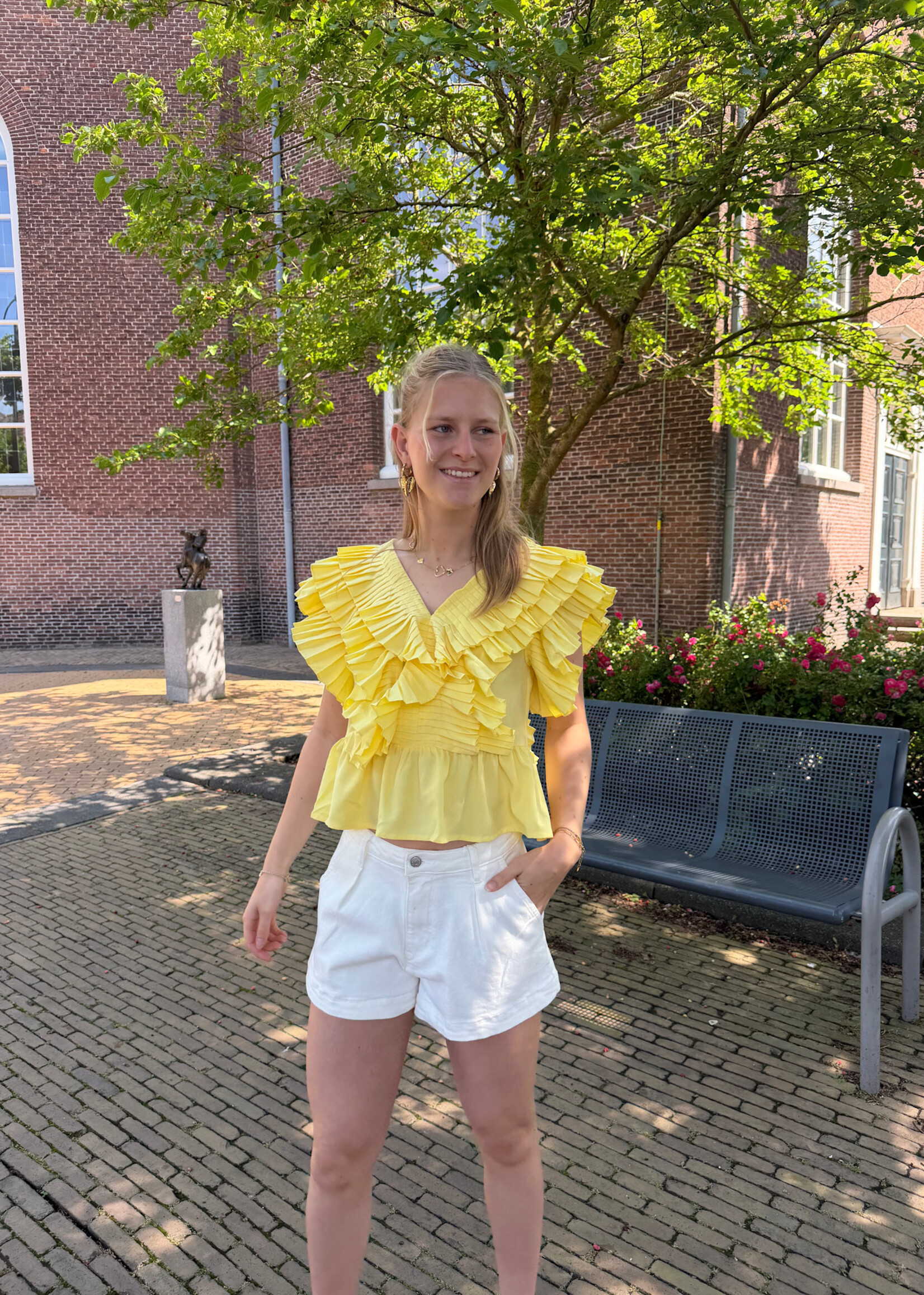 Flo Boutique Top Yara Yellow