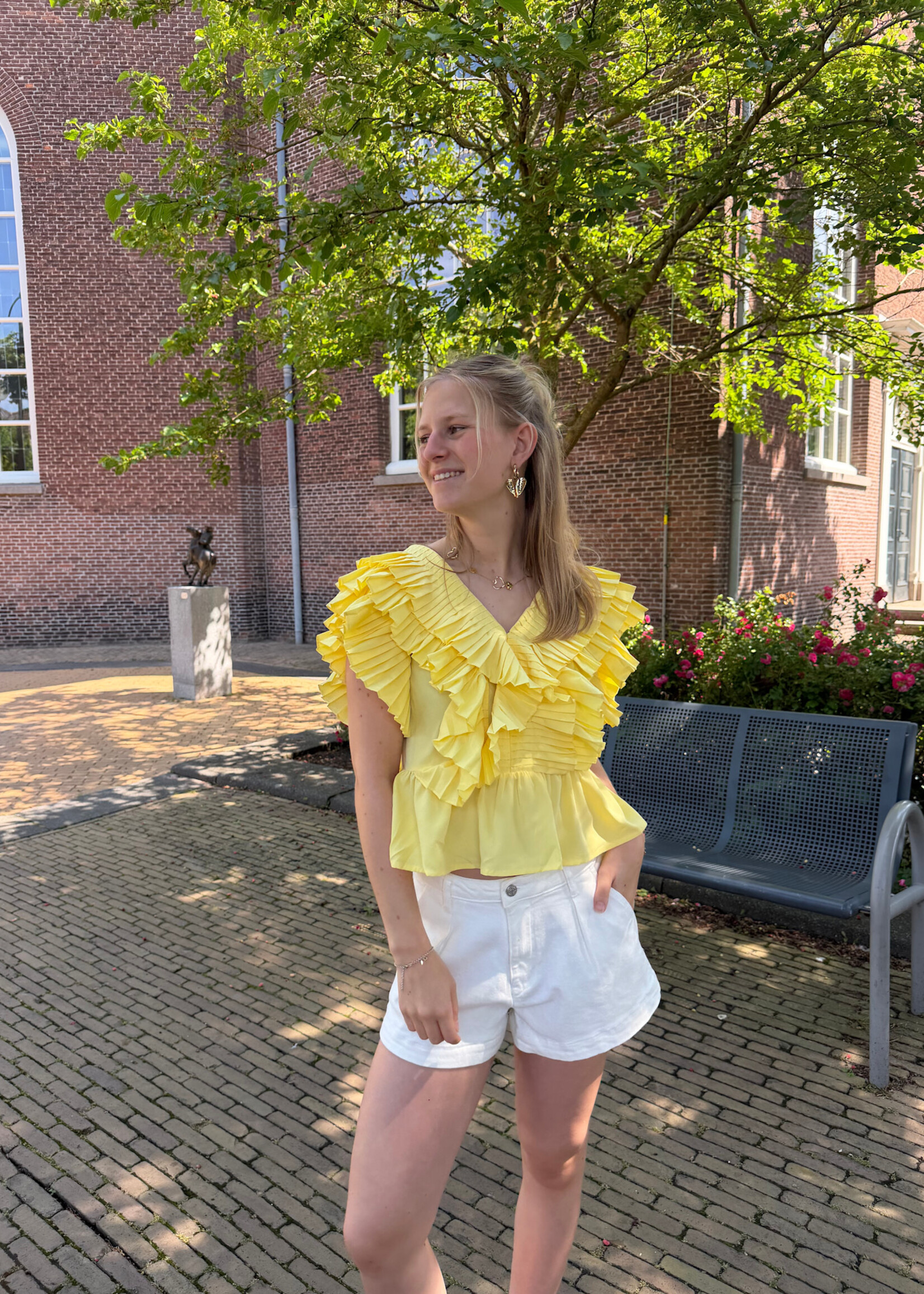 Flo Boutique Top Yara Yellow