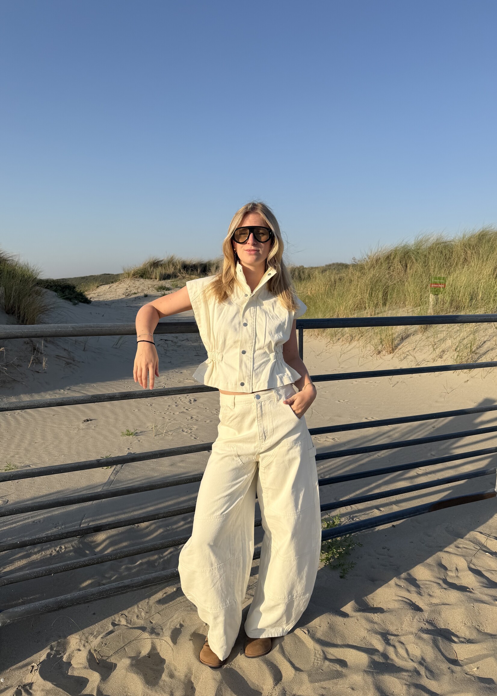 Flo Boutique Balloon Jeans Leva Off-White