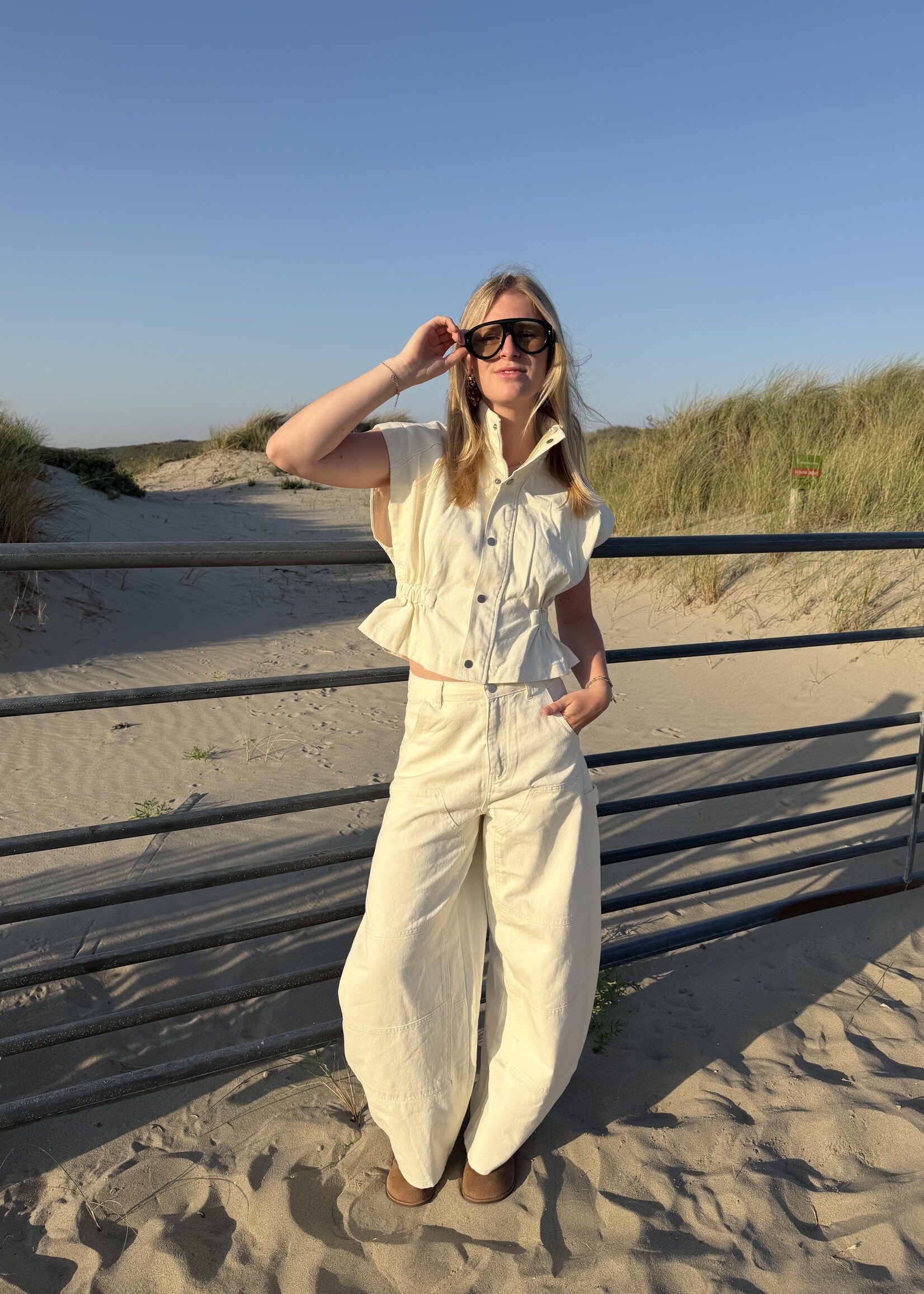Flo Boutique Denim Top Leva Off-White