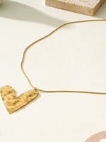 Flo Boutique Long Necklace Big Heart