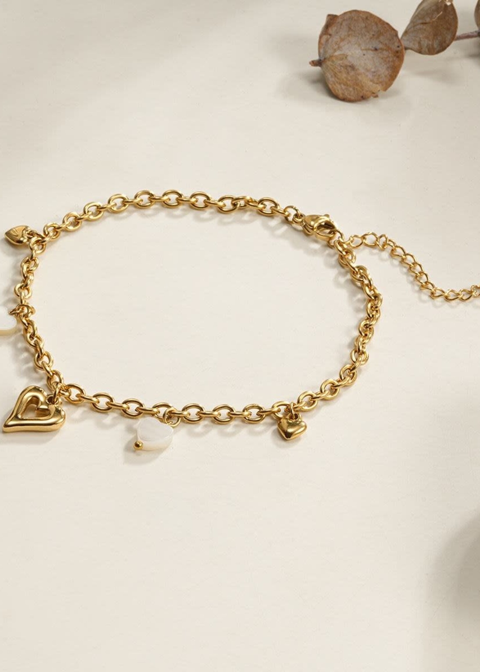 Flo Boutique Enkelbandje Hearts white