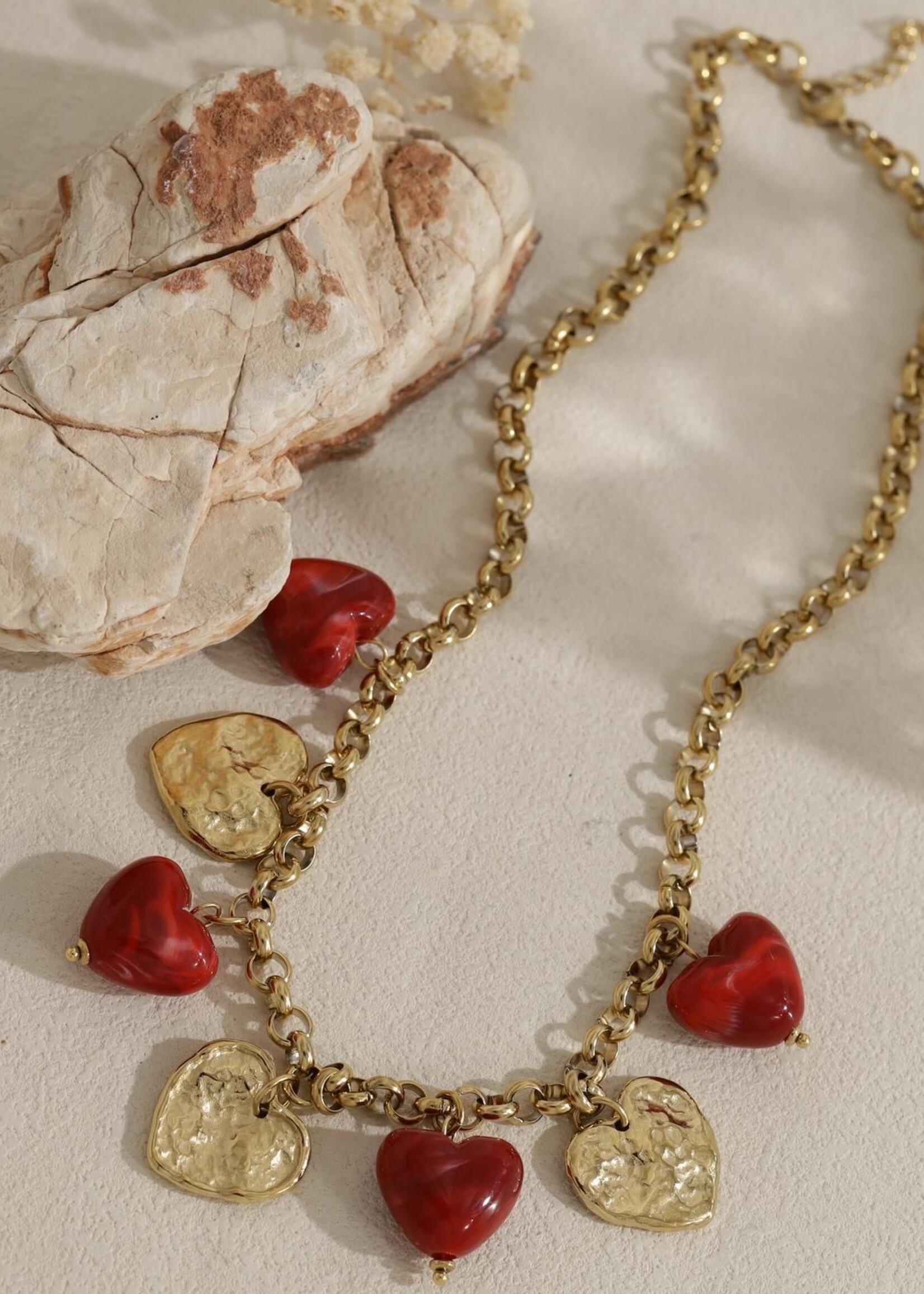 Flo Boutique Ketting Coloured Hearts