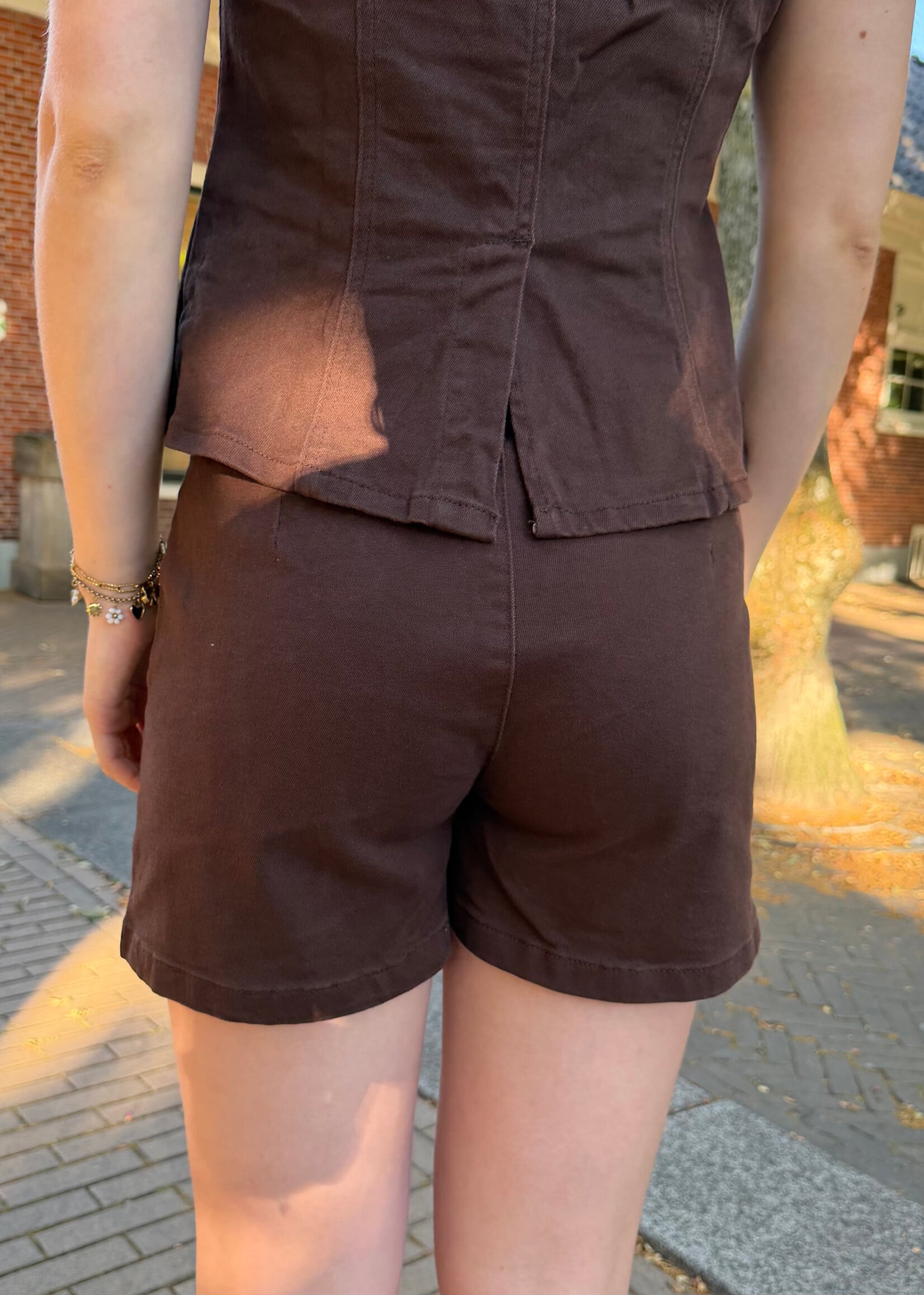 Flo Boutique Short Izzy Brown