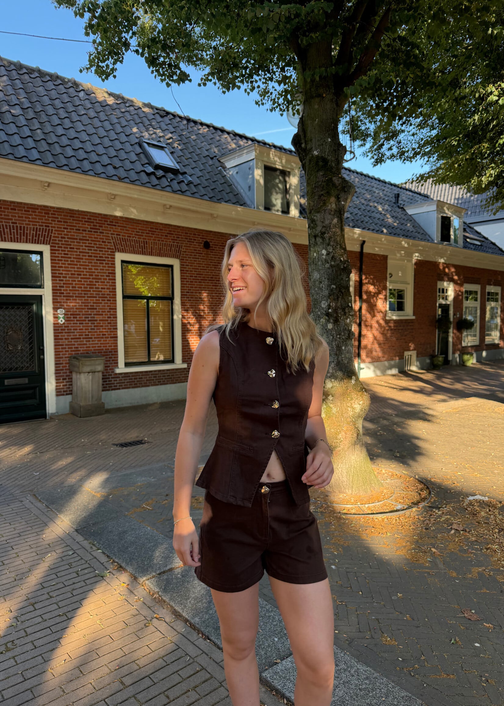 Flo Boutique Top Izzy Brown