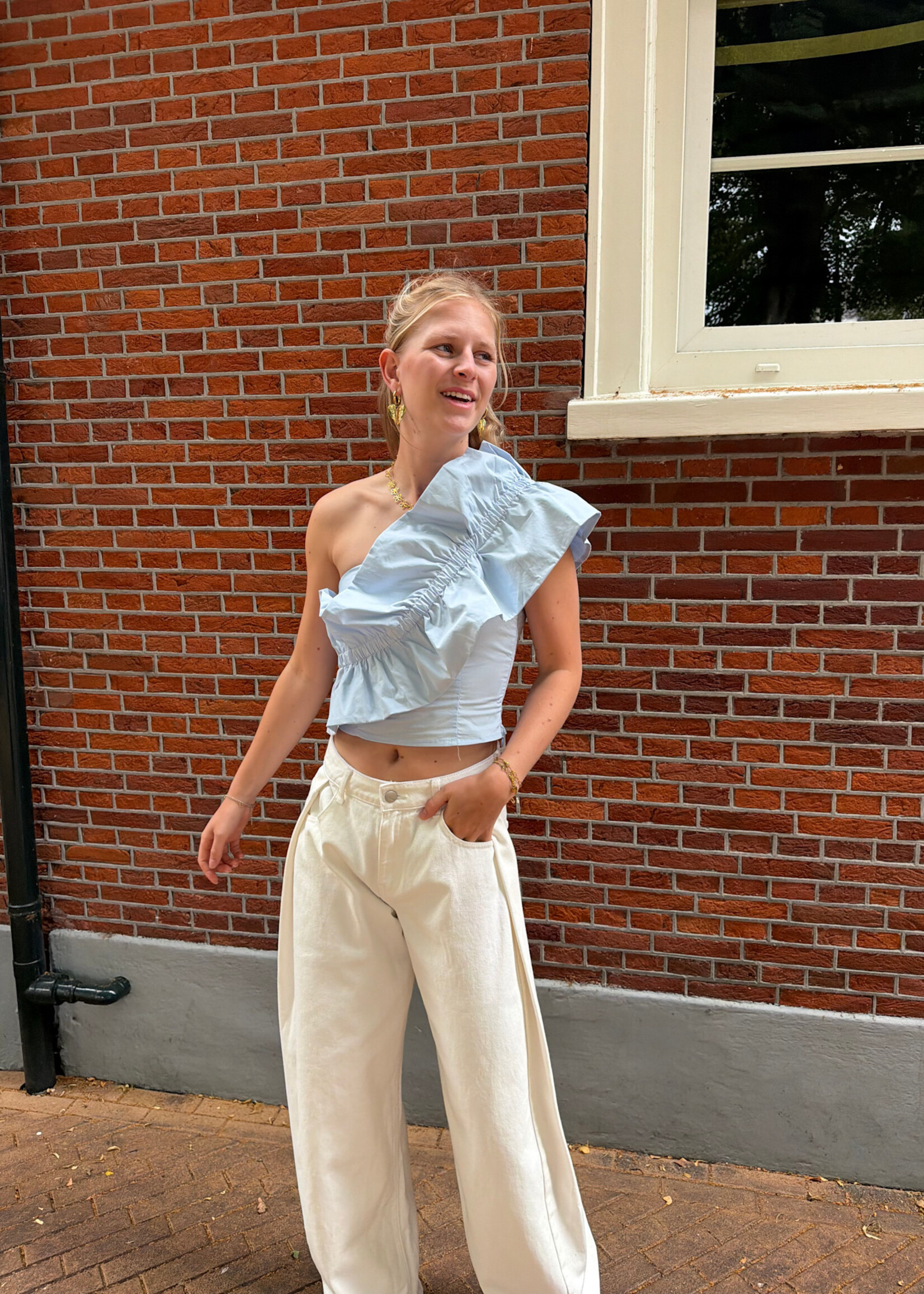 Flo Boutique Top Ruby Blue