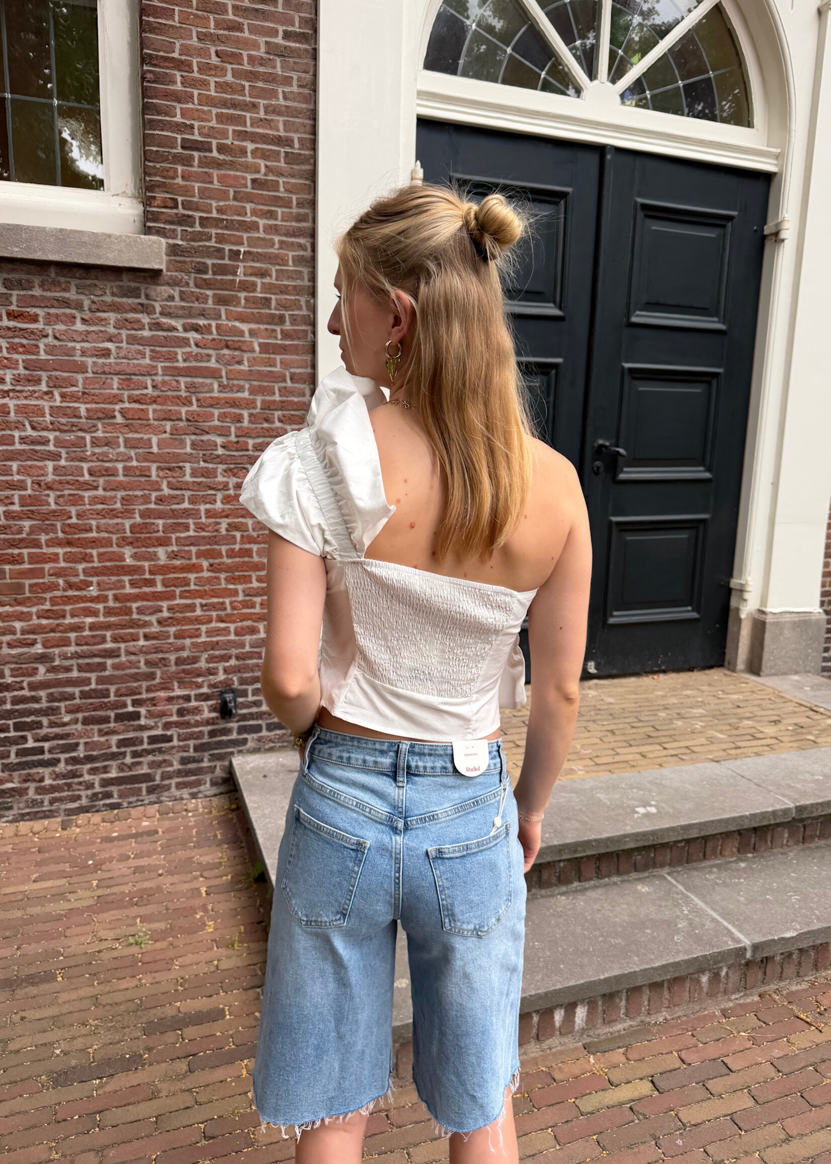 Flo Boutique Top Ruby White