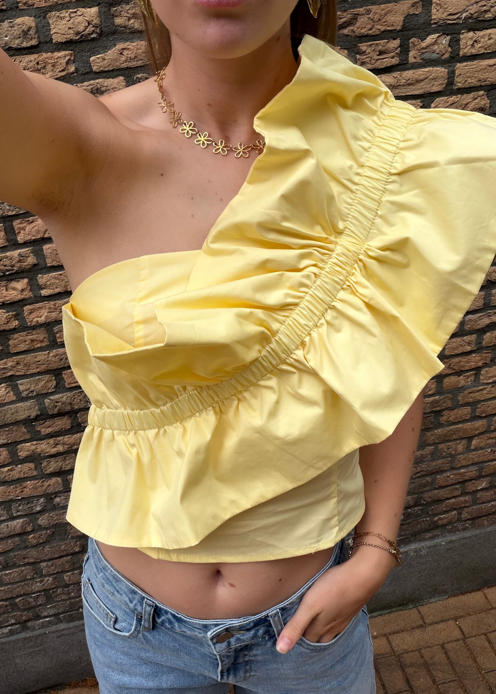 Flo Boutique Top Ruby Yellow