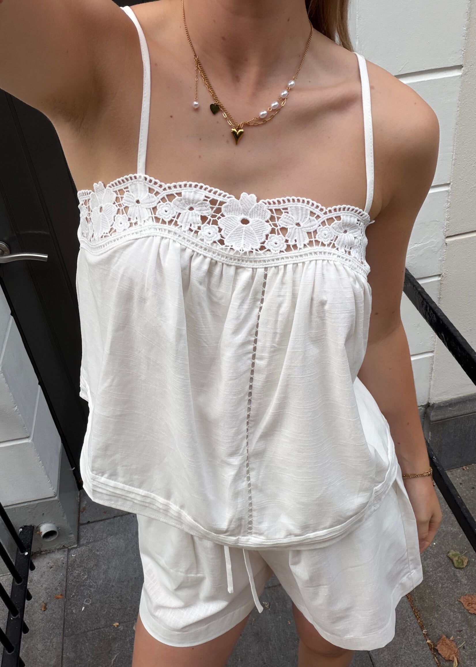 Flo Boutique Top Lize White