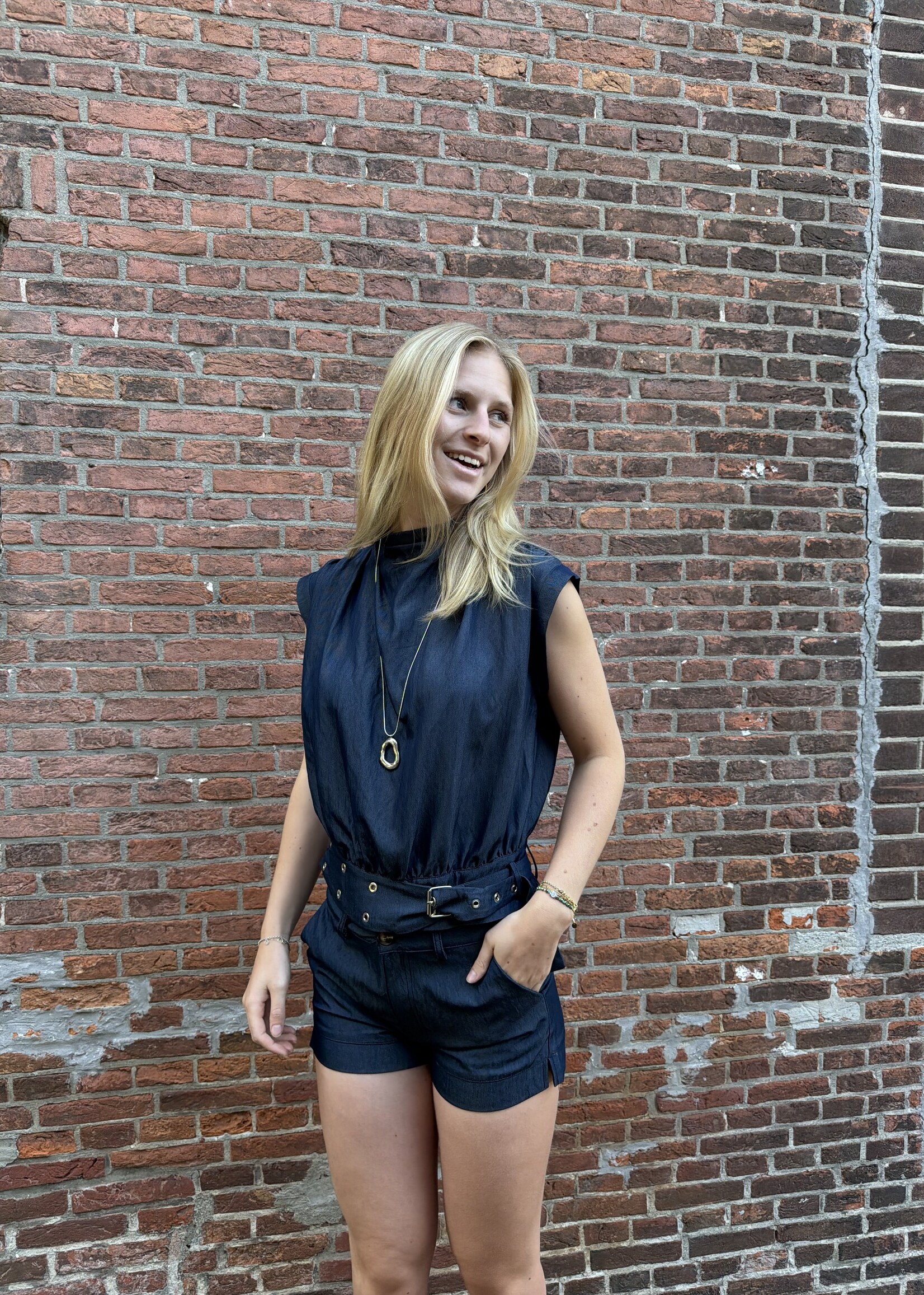 Flo Boutique Short Bobbie Dark Blue