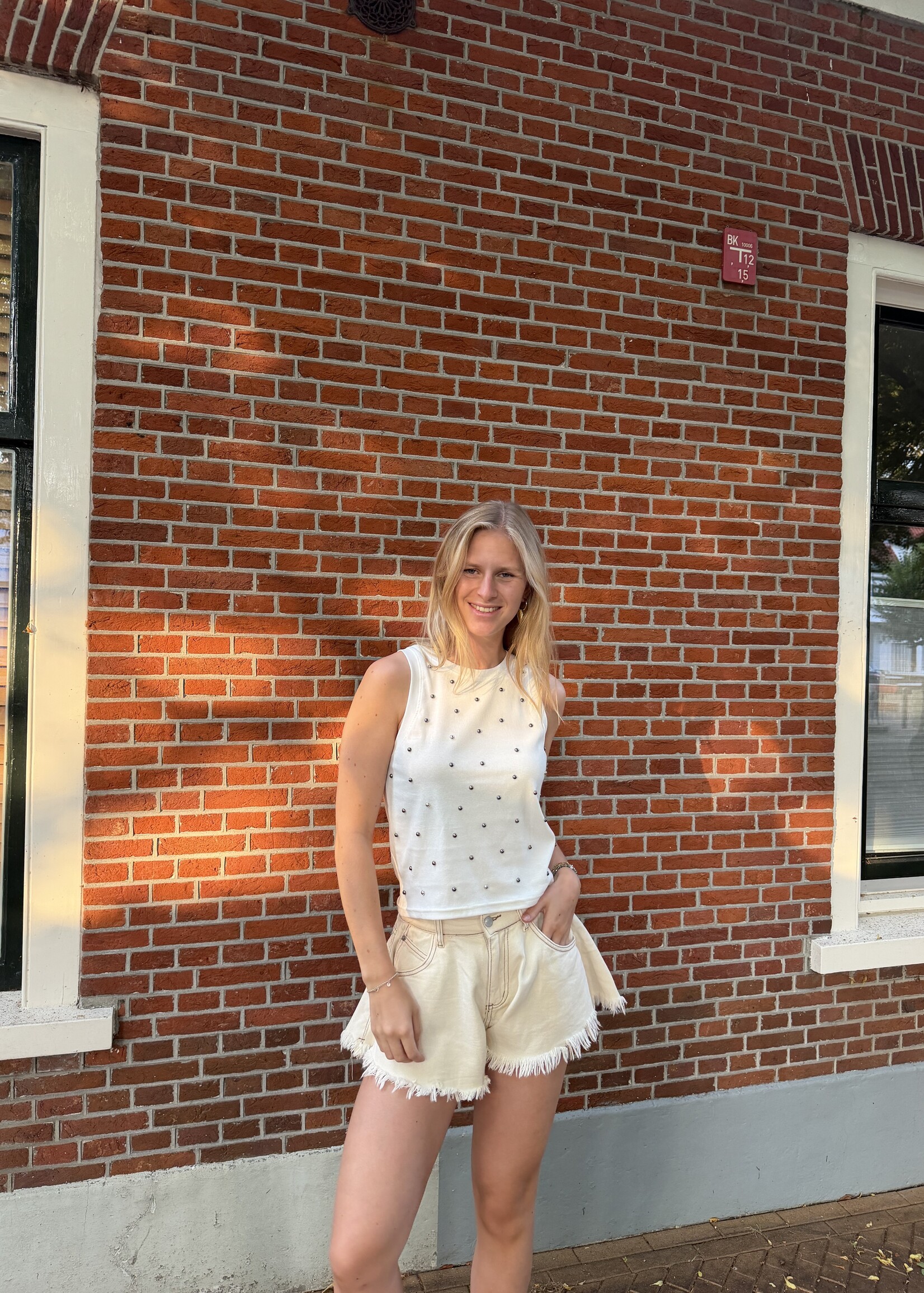 Flo Boutique Tanktop Jamie Studs White