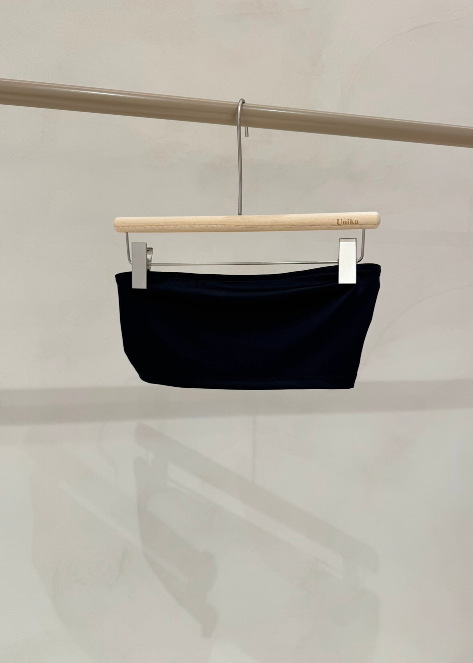 Flo Boutique Basic Bandeau Top Black