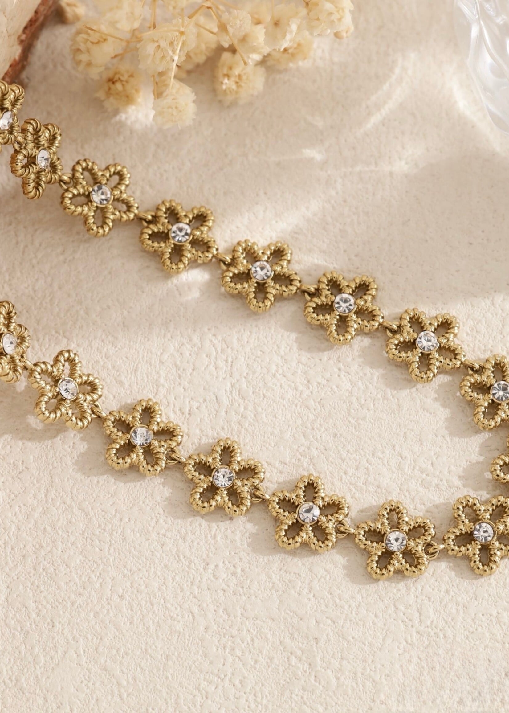 Flo Boutique Ketting Sparkling Flowers