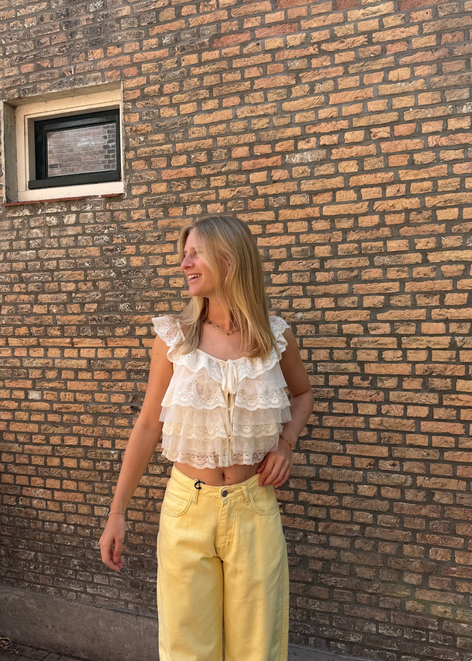 Flo Boutique Top Jilly Lace Beige