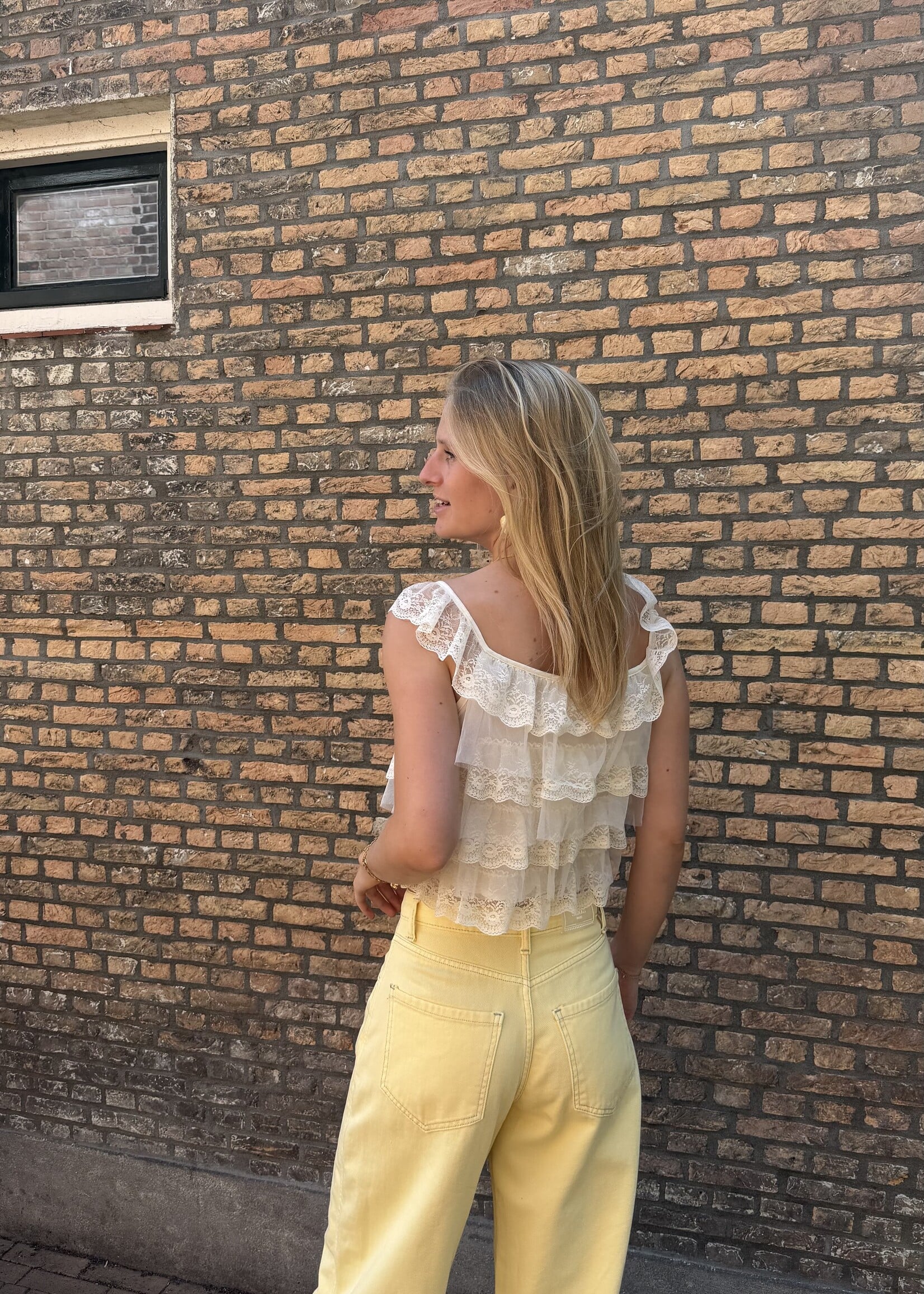 Flo Boutique Top Jilly Lace Beige