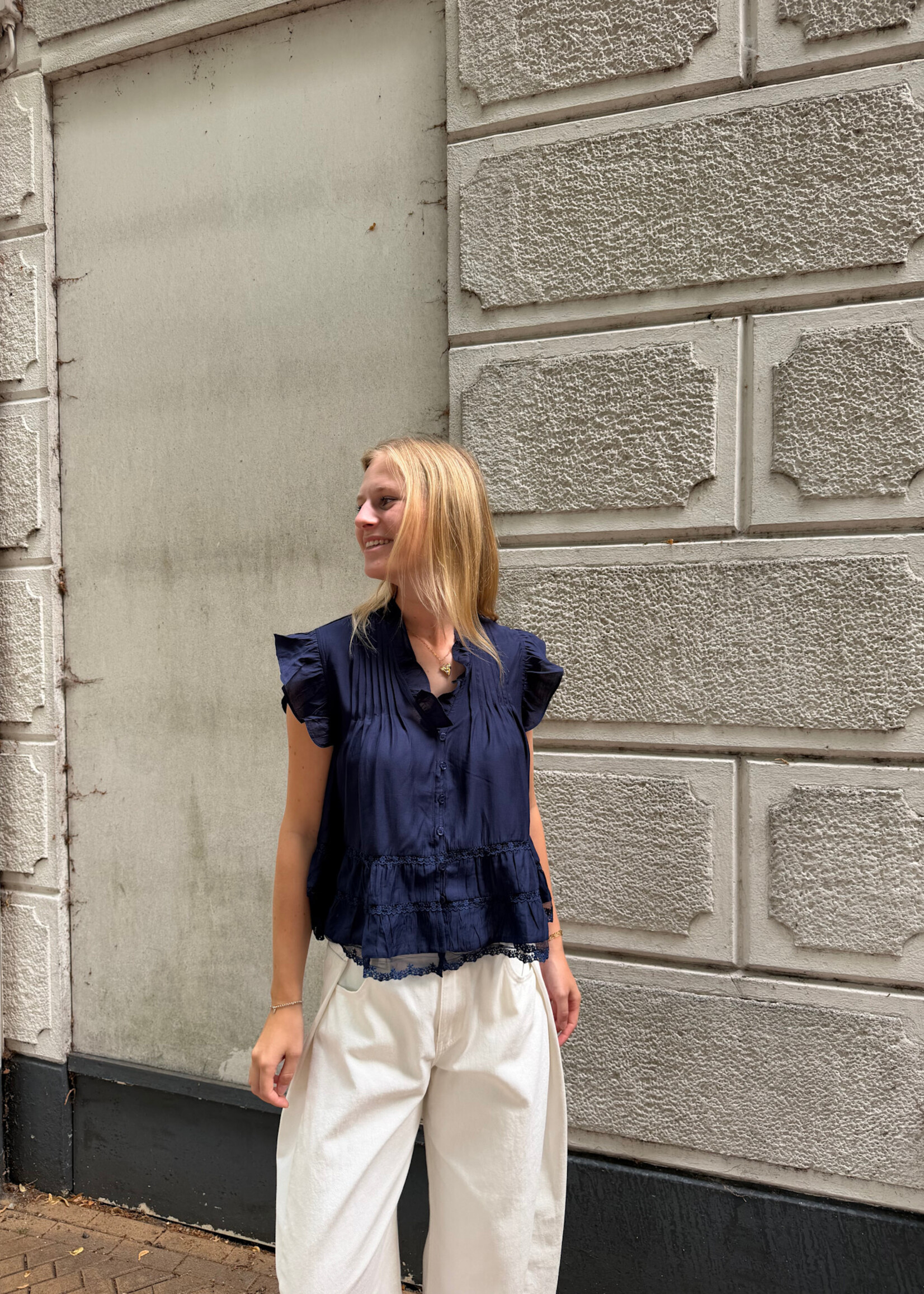 Flo Boutique Top Nila Navy
