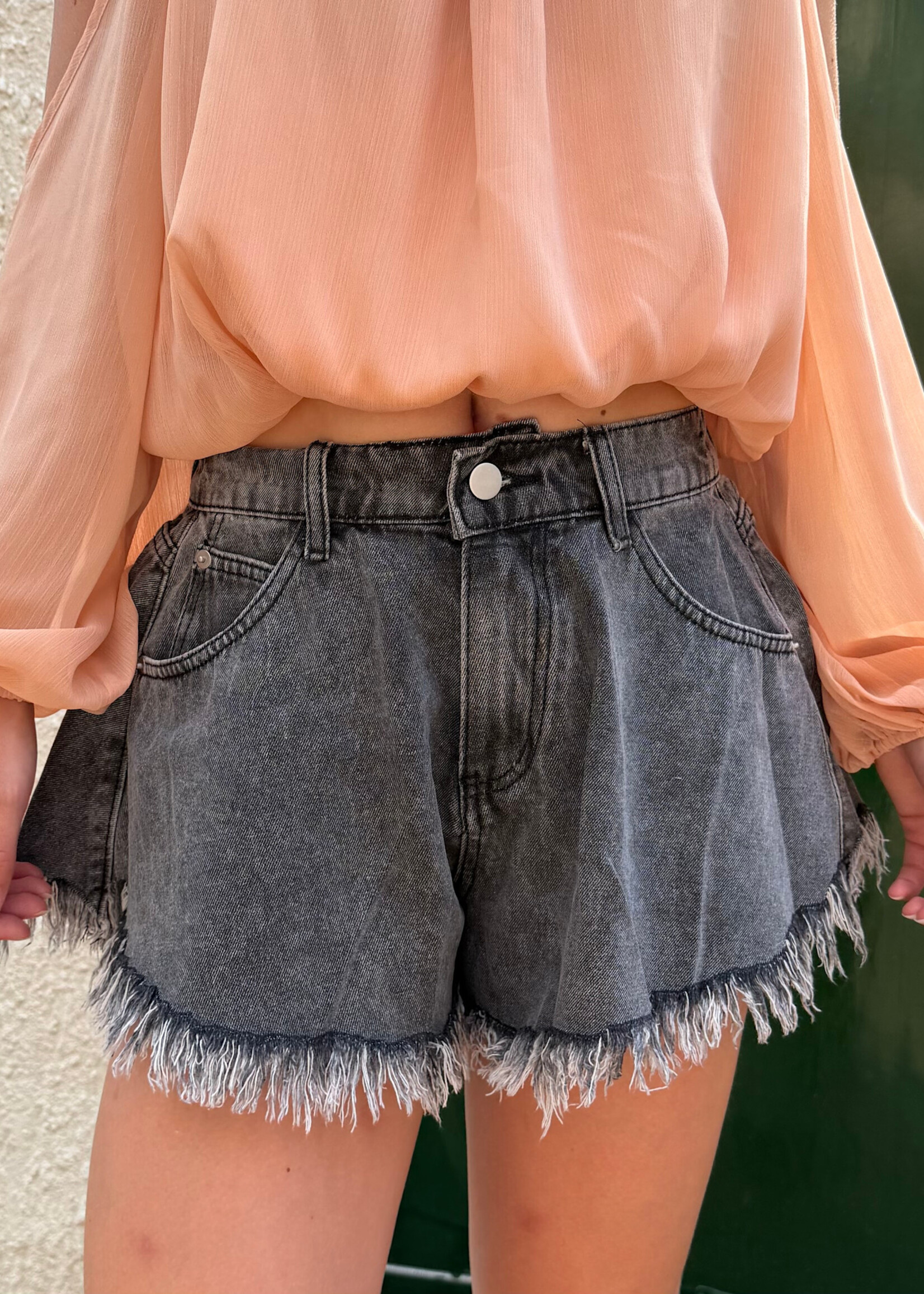 Flo Boutique Denim Short Stevie Grey