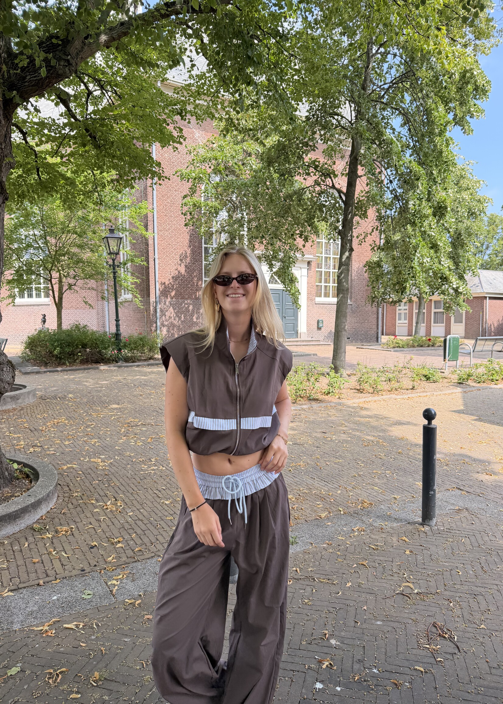 Flo Boutique Gilet Jet Brown