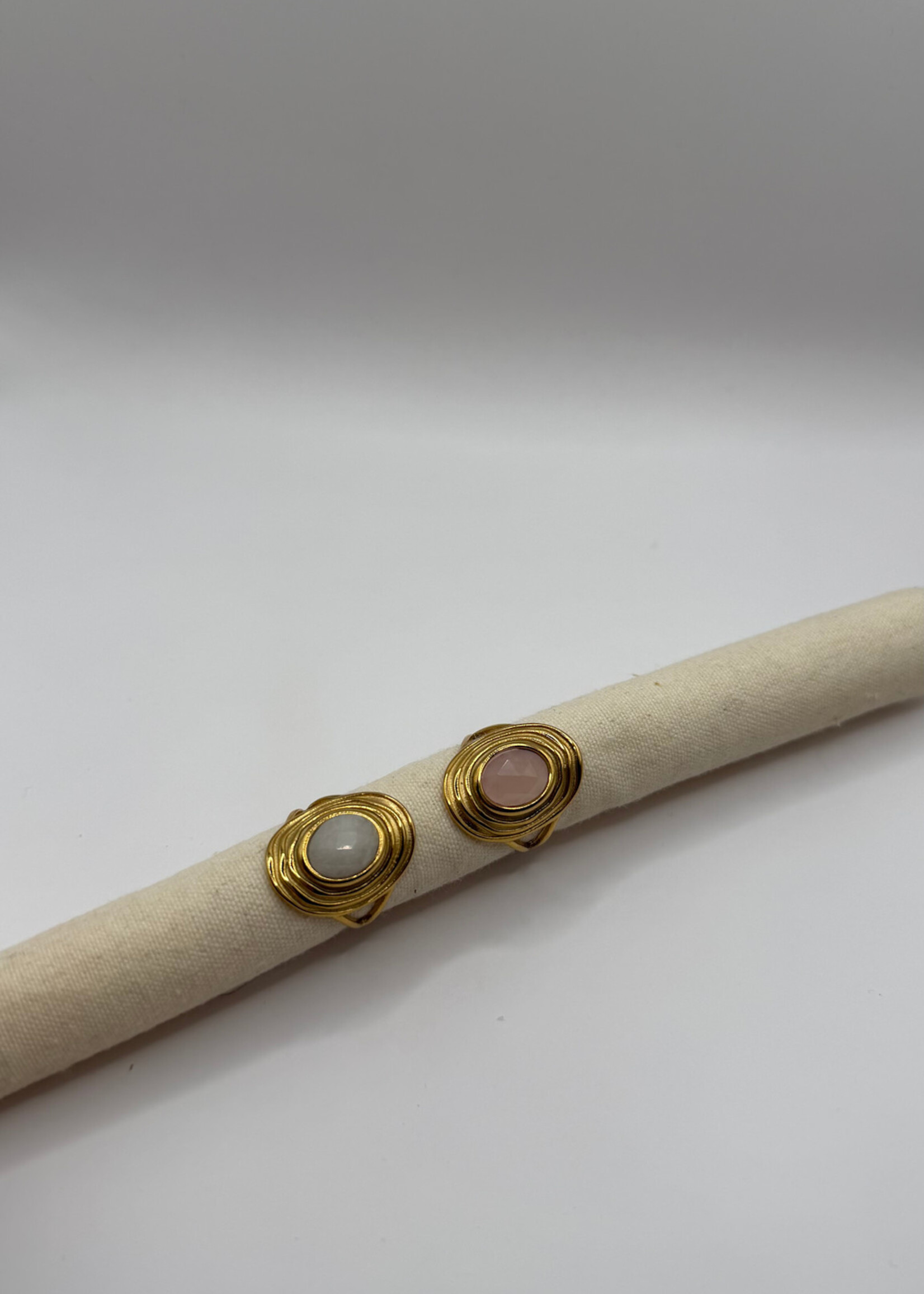 Flo Boutique Ring Oval Stone