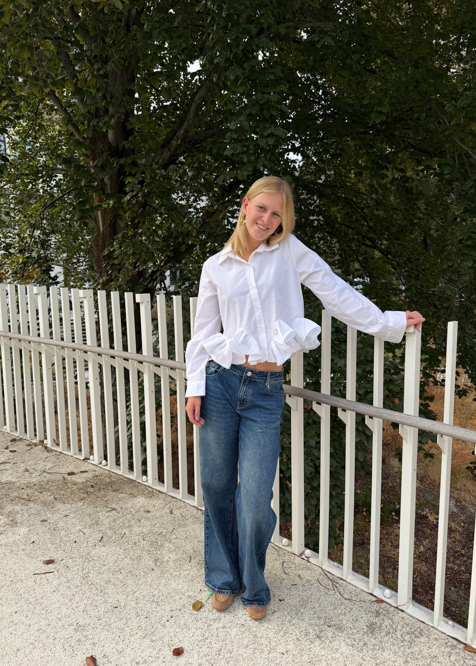 Flo Boutique Wide Leg Jeans Jager Mid-Blue