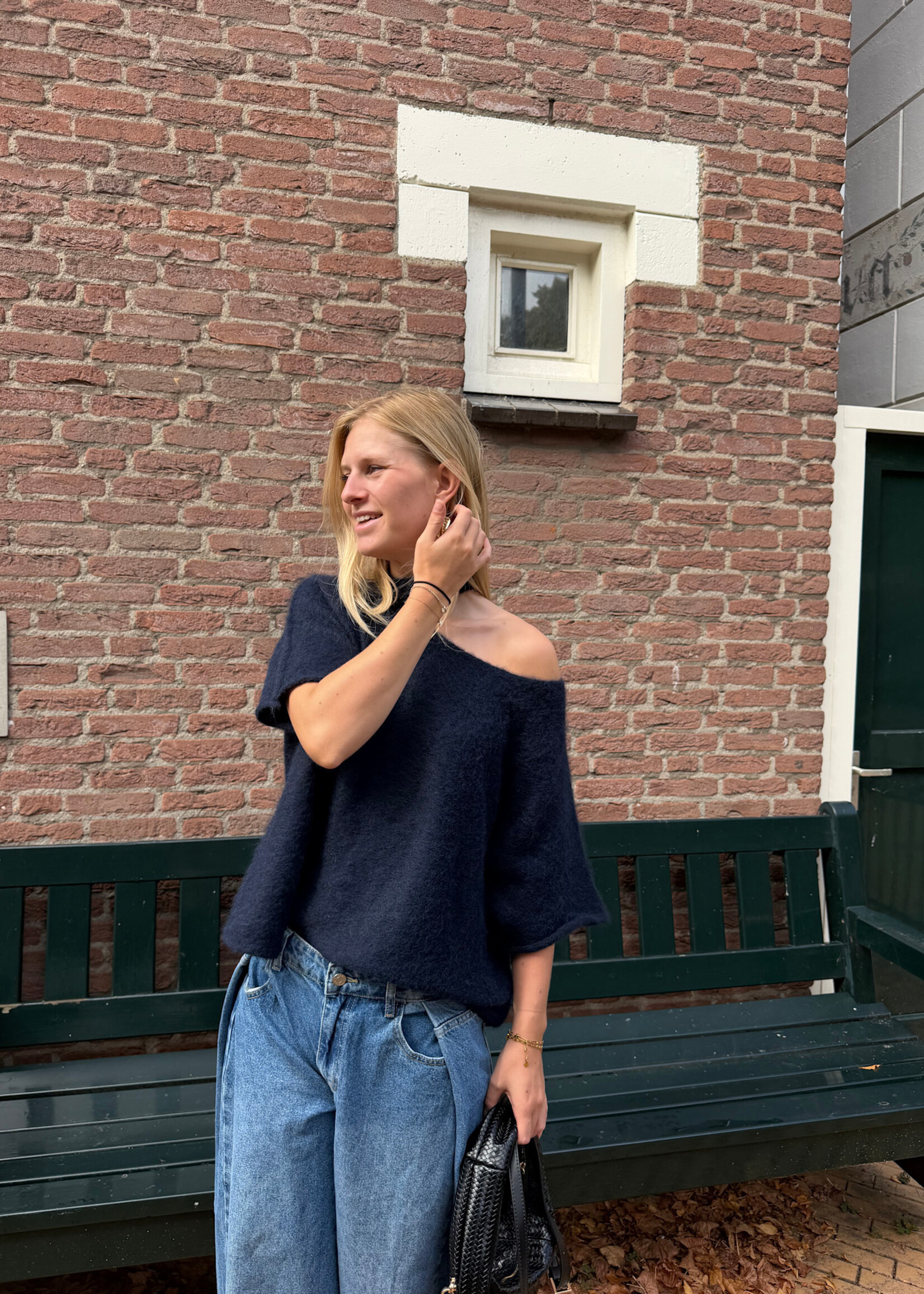 Flo Boutique Top Dalia Navy
