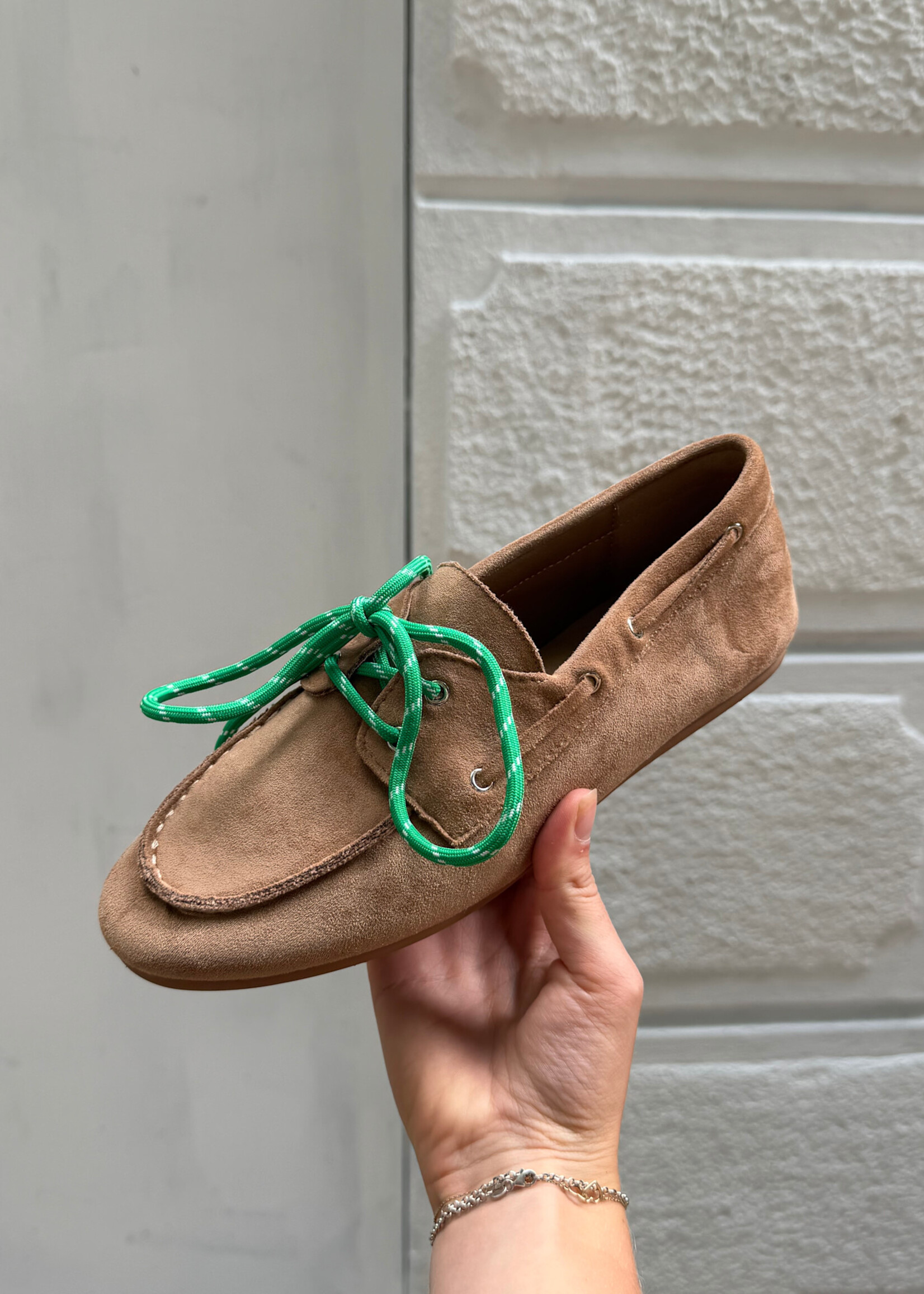 Flo Boutique Loafer Apple Camel