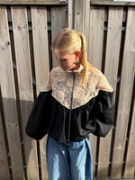 Flo Boutique Balloon Jacket Rive Crochet Black