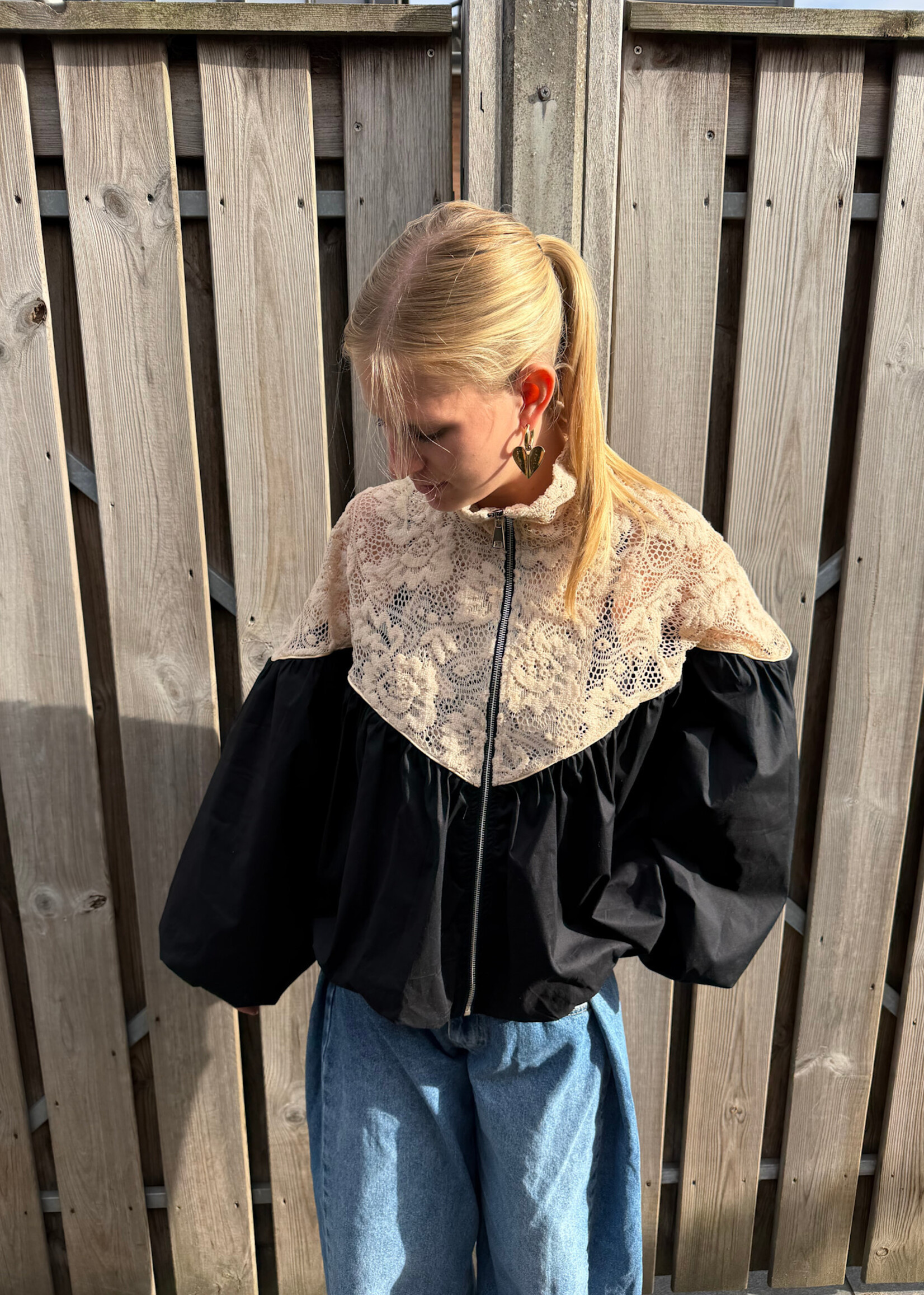 Flo Boutique Balloon Jacket Rive Crochet Black