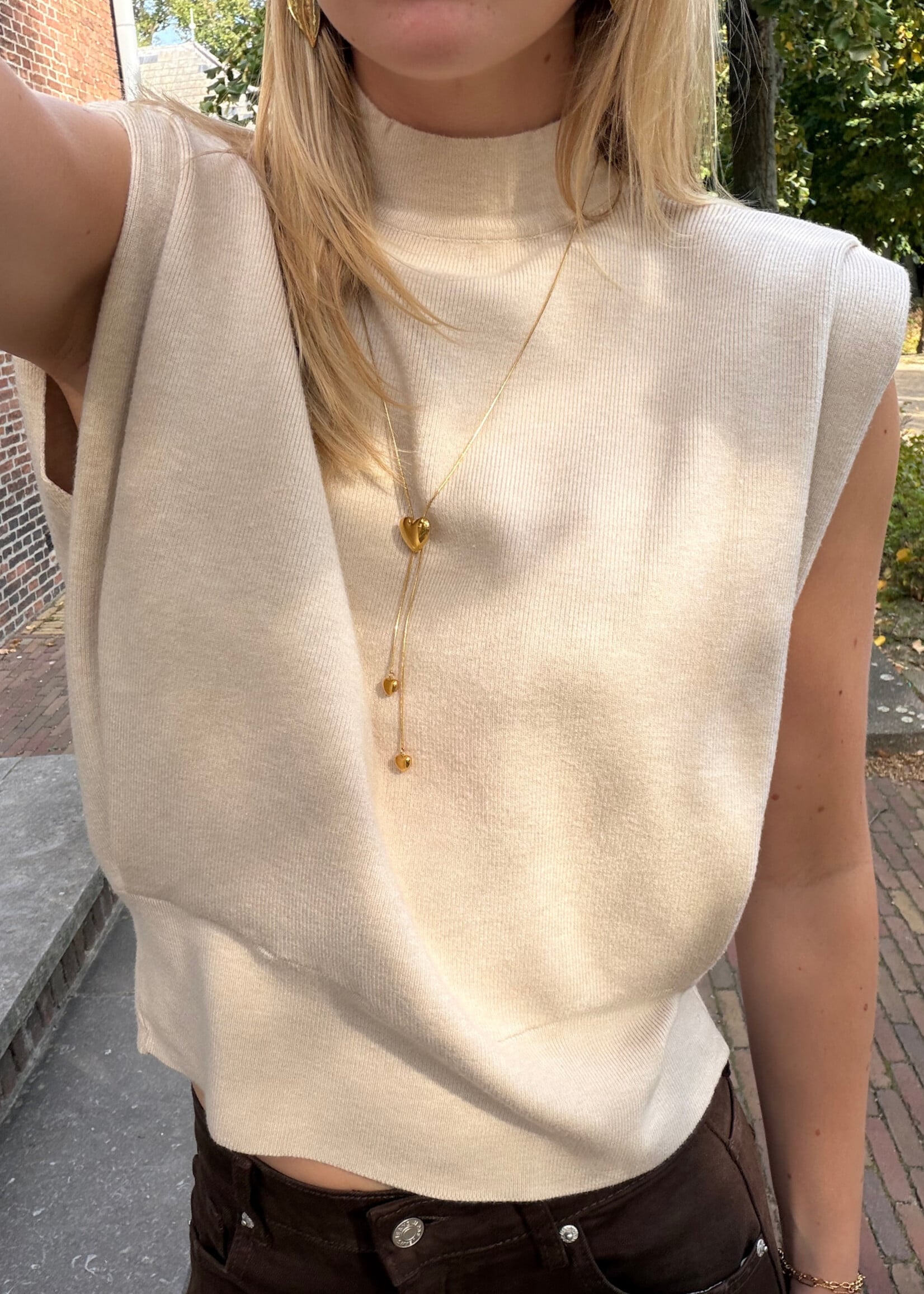 Flo Boutique Top Carlijn Beige