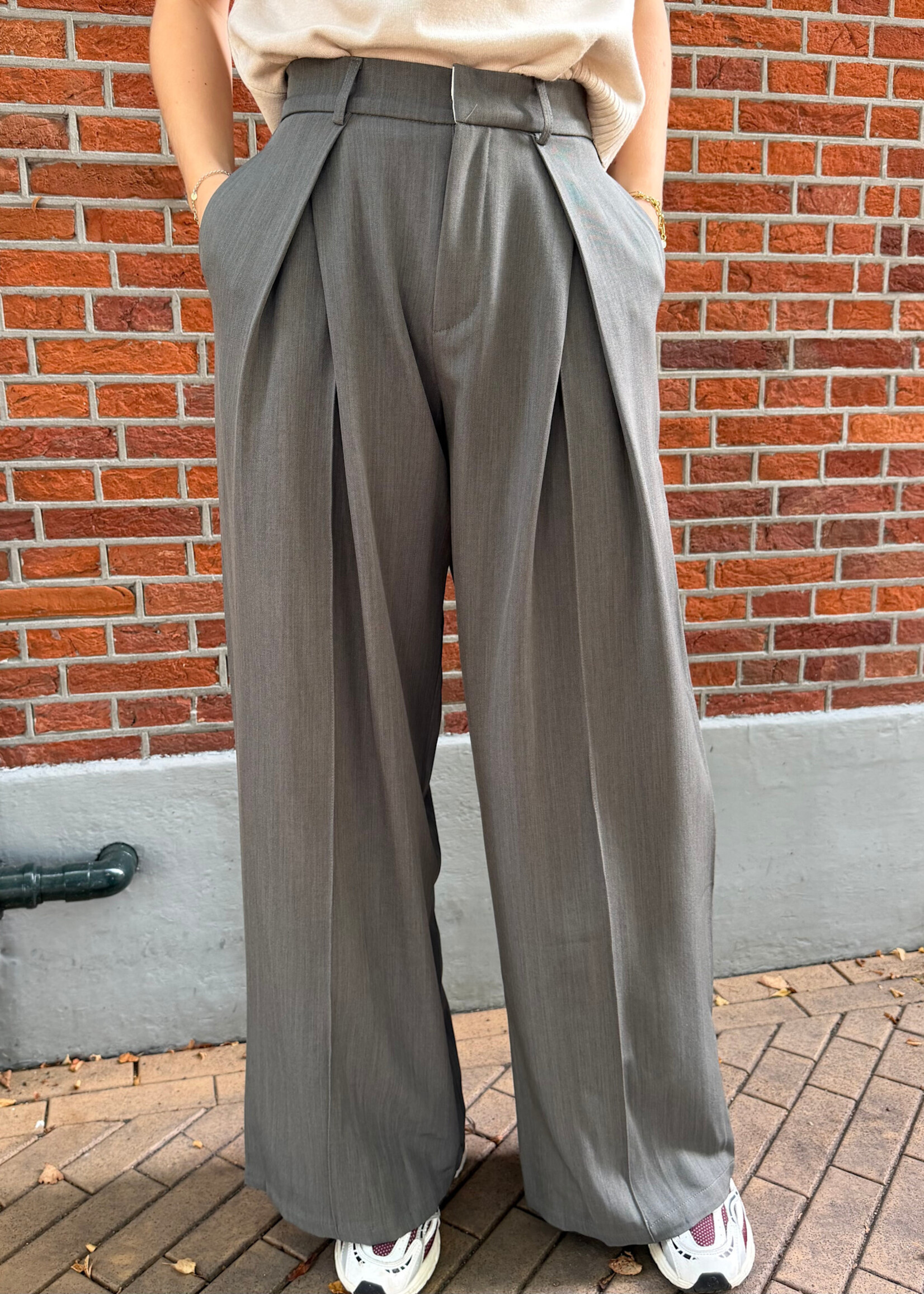 Flo Boutique Pantalon Zaya Grey