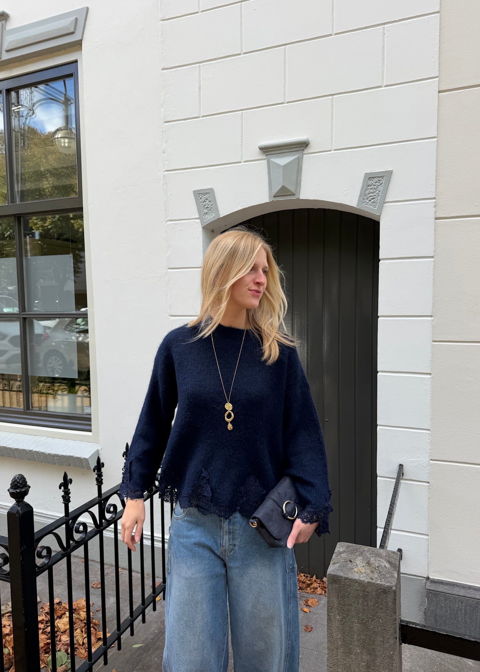 Flo Boutique Trui Lucia Lace Navy