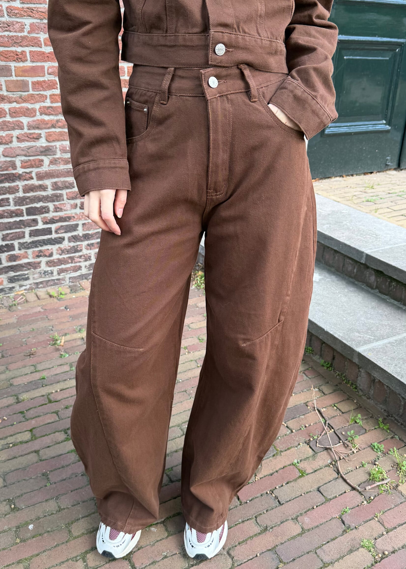 Flo Boutique Balloon Jeans Noa Brown