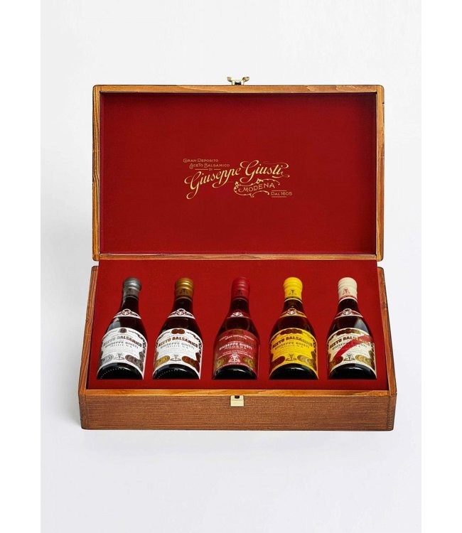 Giuseppe Giusti Aceto Balsamico di Modena I.G.P.  5 flessen a  250 ml